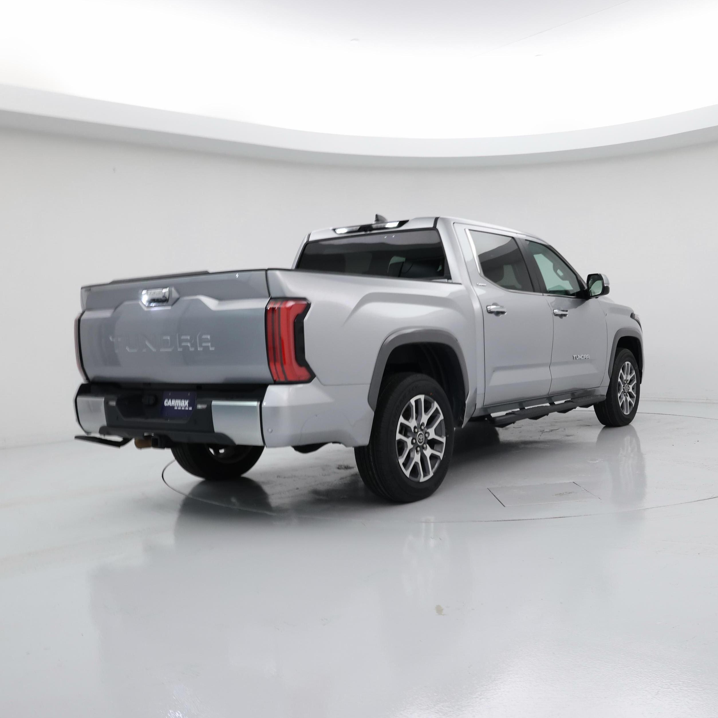 Thumbnail: 2024 Toyota Tundra - 8