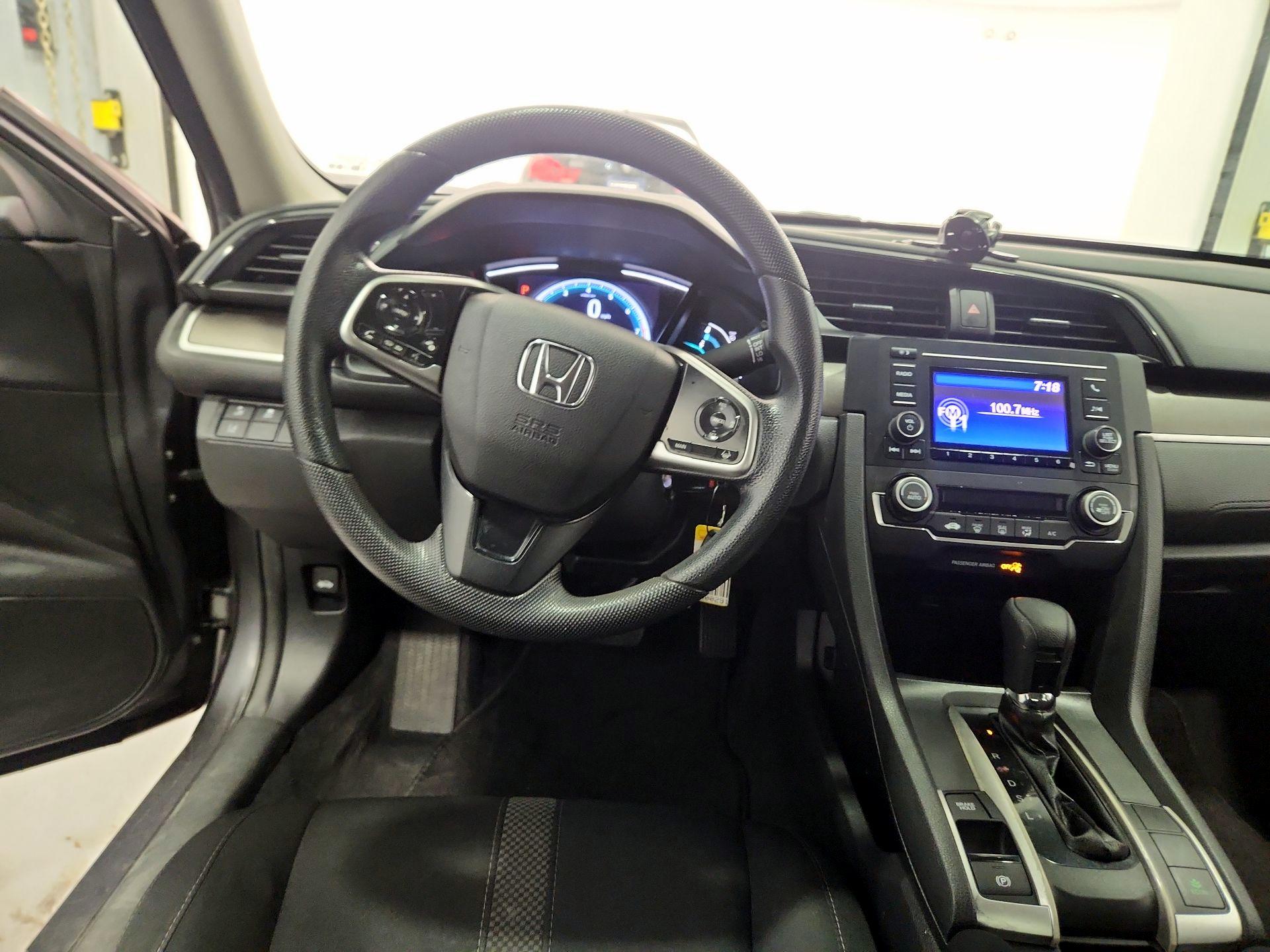 Thumbnail: 2019 Honda Civic - 10