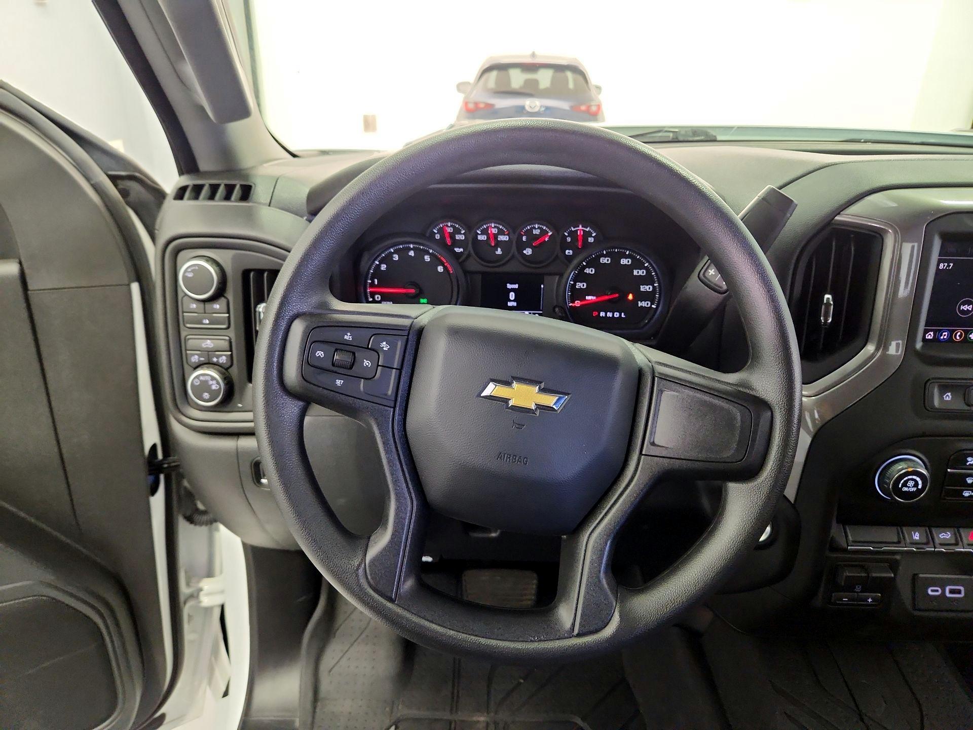 Thumbnail: 2025 Chevrolet Silverado 2500 - 10