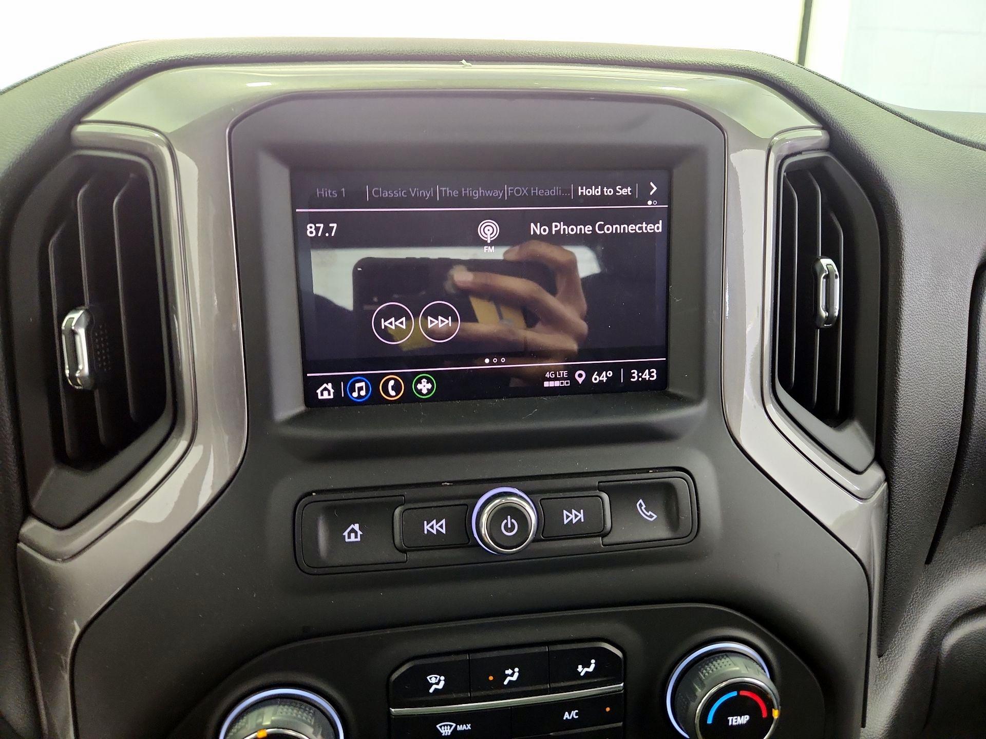 Thumbnail: 2025 Chevrolet Silverado 2500 - 15