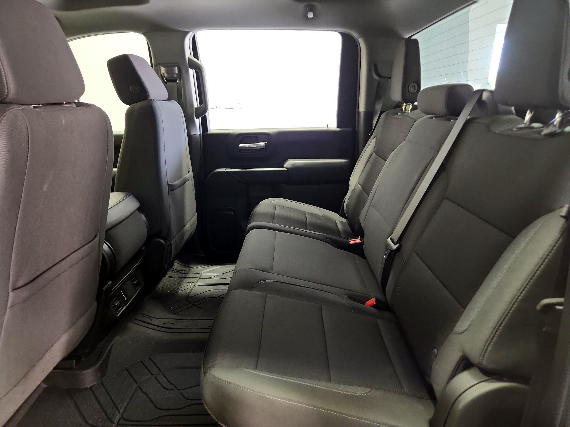 Thumbnail: 2025 Chevrolet Silverado 2500 - 19