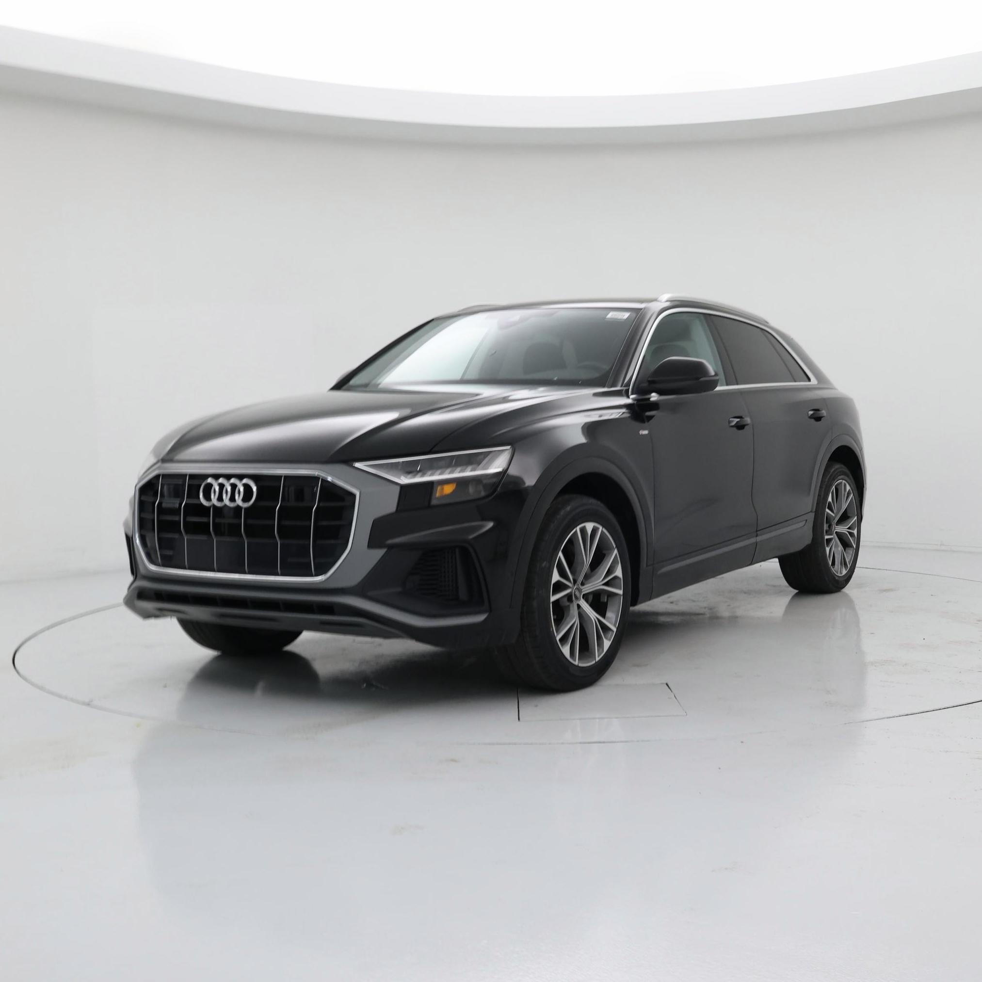 Thumbnail: 2023 Audi Q8 - 4