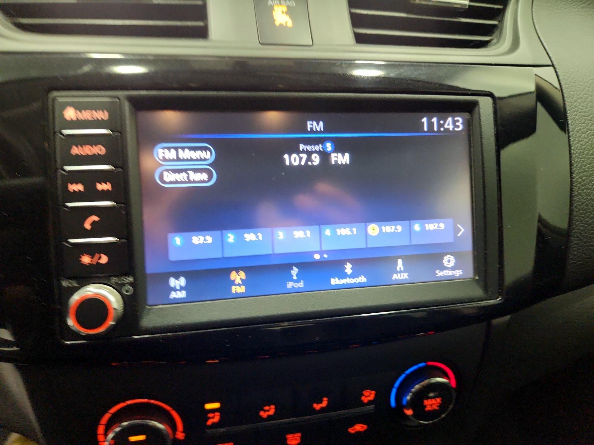 Thumbnail: 2019 Nissan Sentra - 15