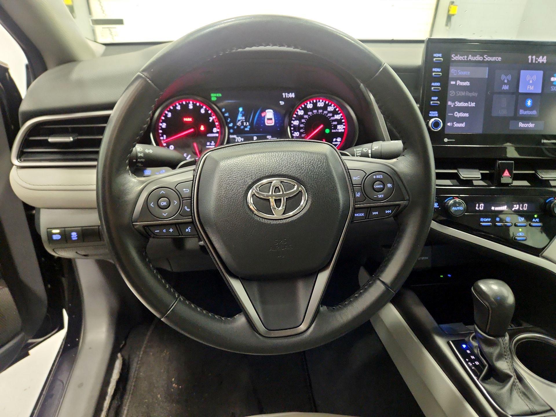 Thumbnail: 2024 Toyota Camry - 10