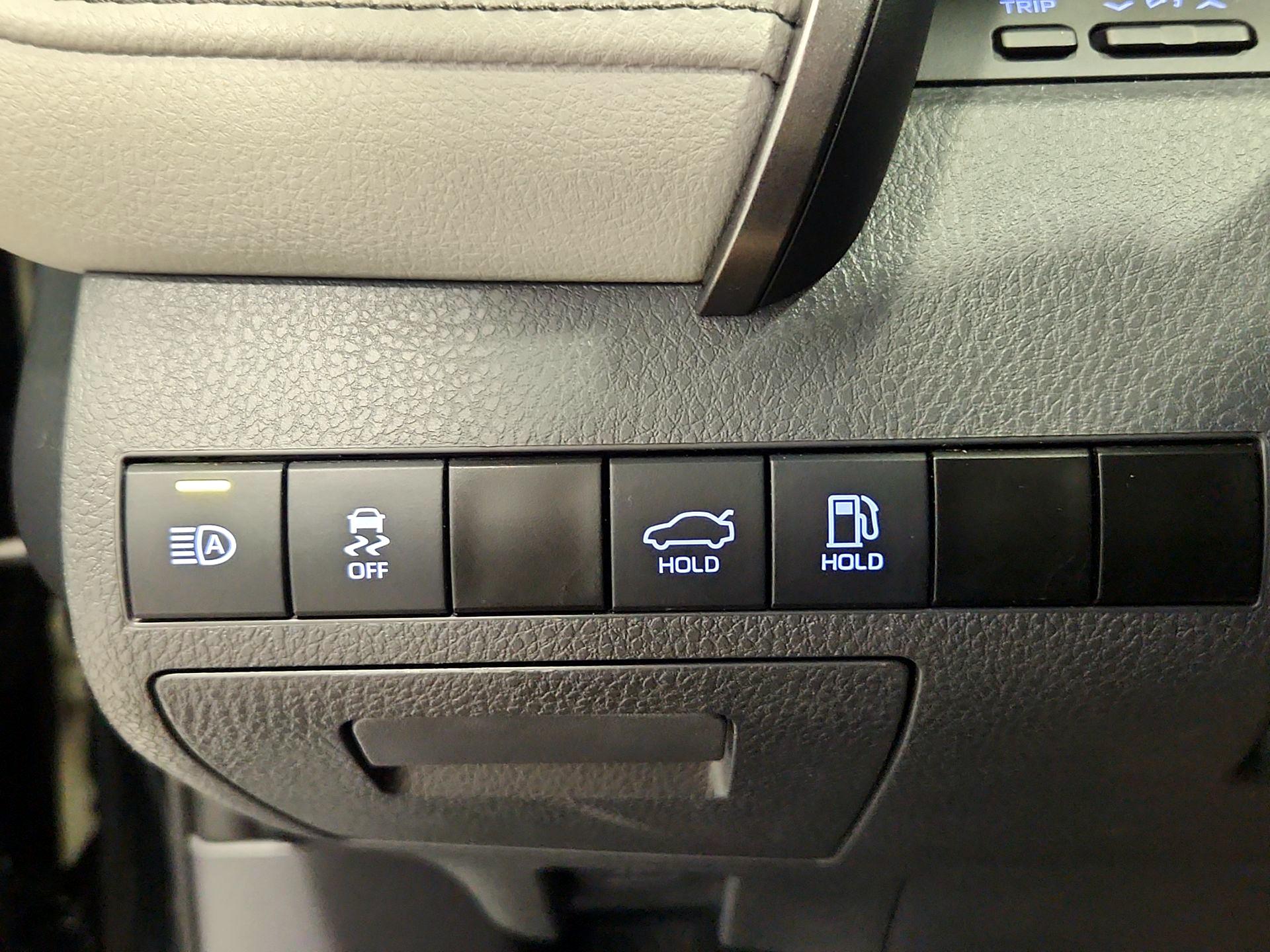 Thumbnail: 2024 Toyota Camry - 13