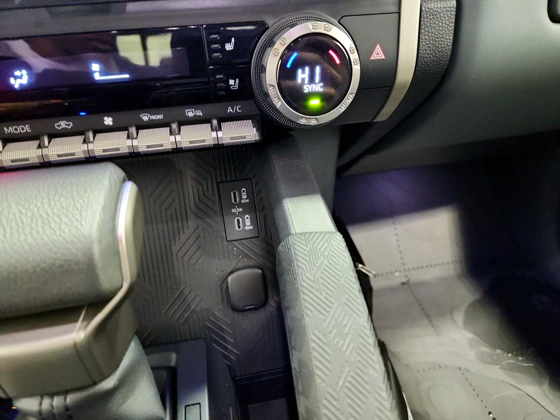 Thumbnail: 2024 Toyota Tacoma - 18