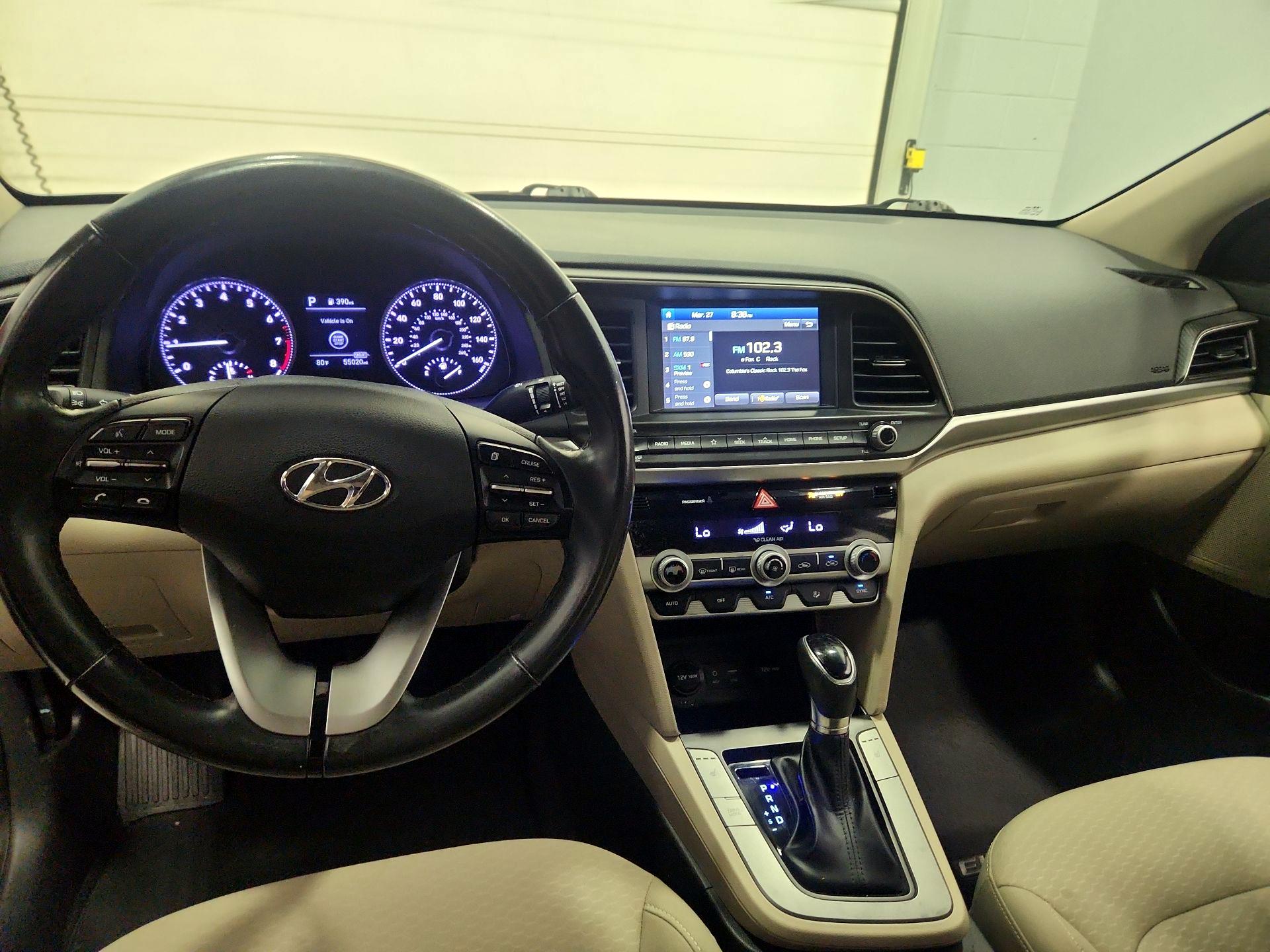 Thumbnail: 2020 Hyundai Elantra - 9