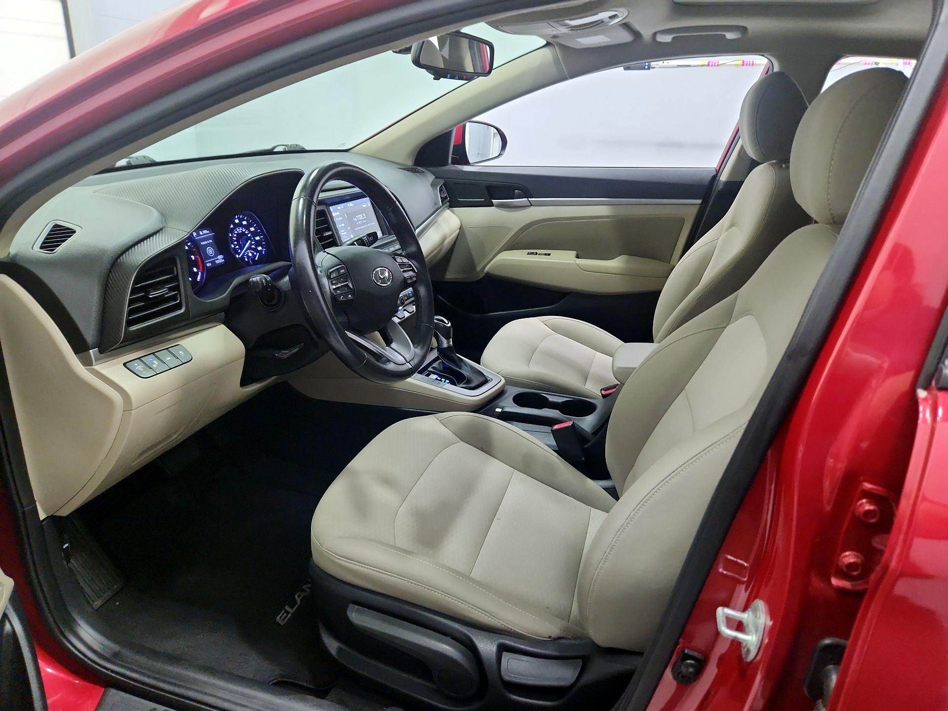 Thumbnail: 2020 Hyundai Elantra - 11