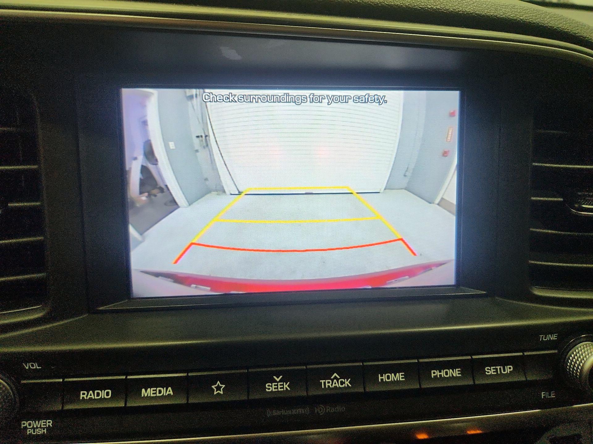 Thumbnail: 2020 Hyundai Elantra - 14