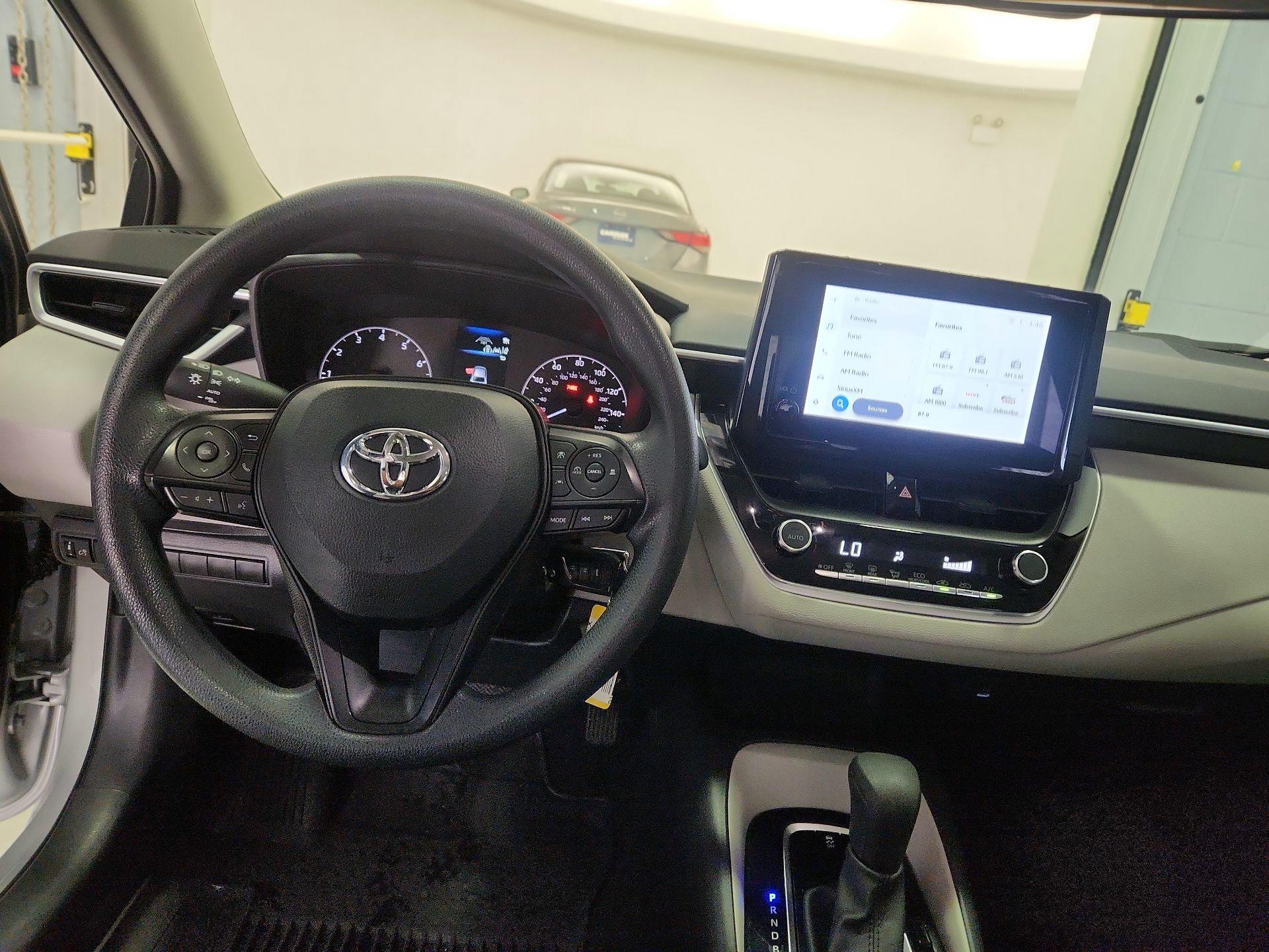 Thumbnail: 2023 Toyota Corolla - 9