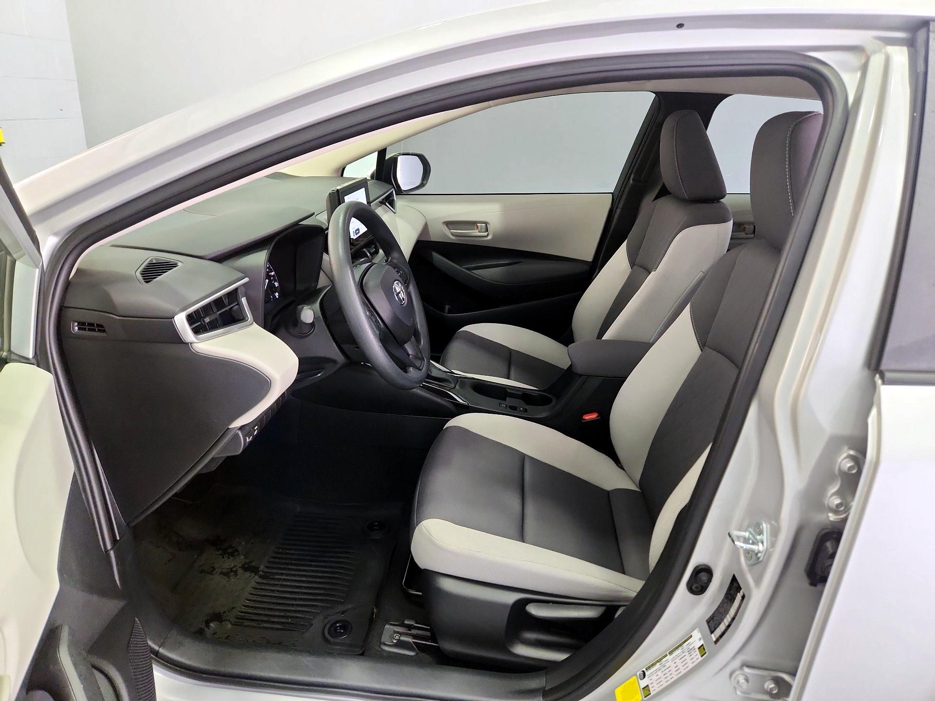 Thumbnail: 2023 Toyota Corolla - 11