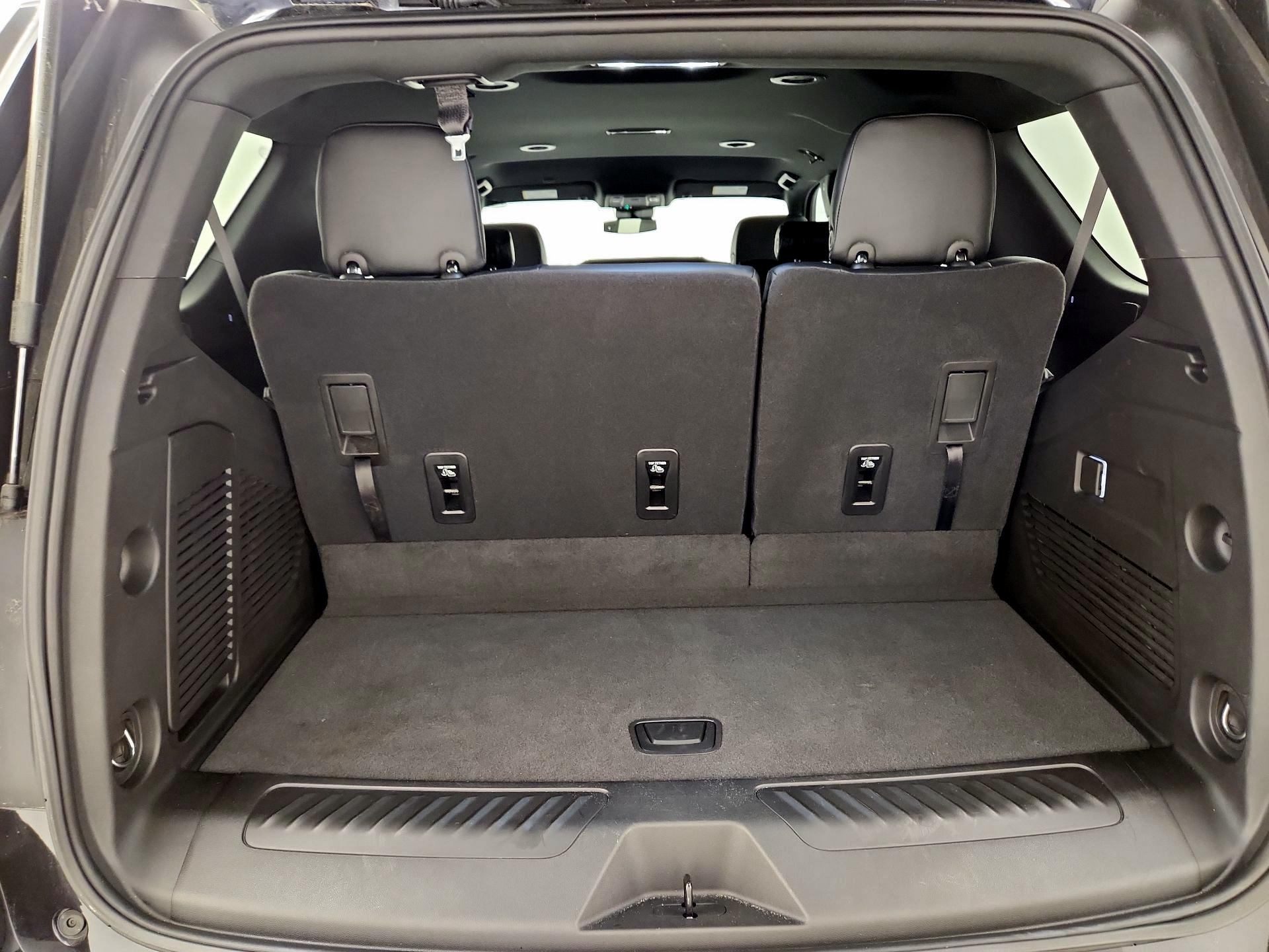 Thumbnail: 2024 Chevrolet Tahoe - 19