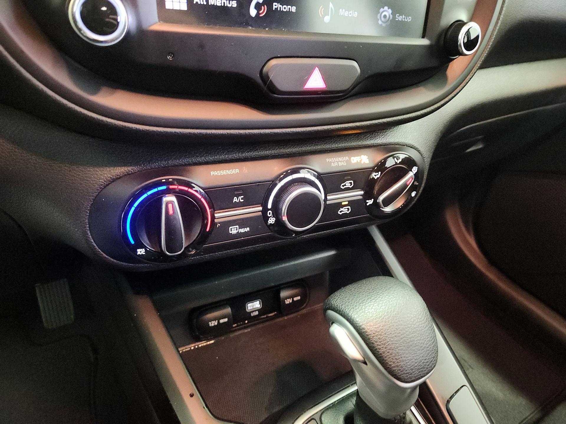 Thumbnail: 2024 Kia Soul - 16