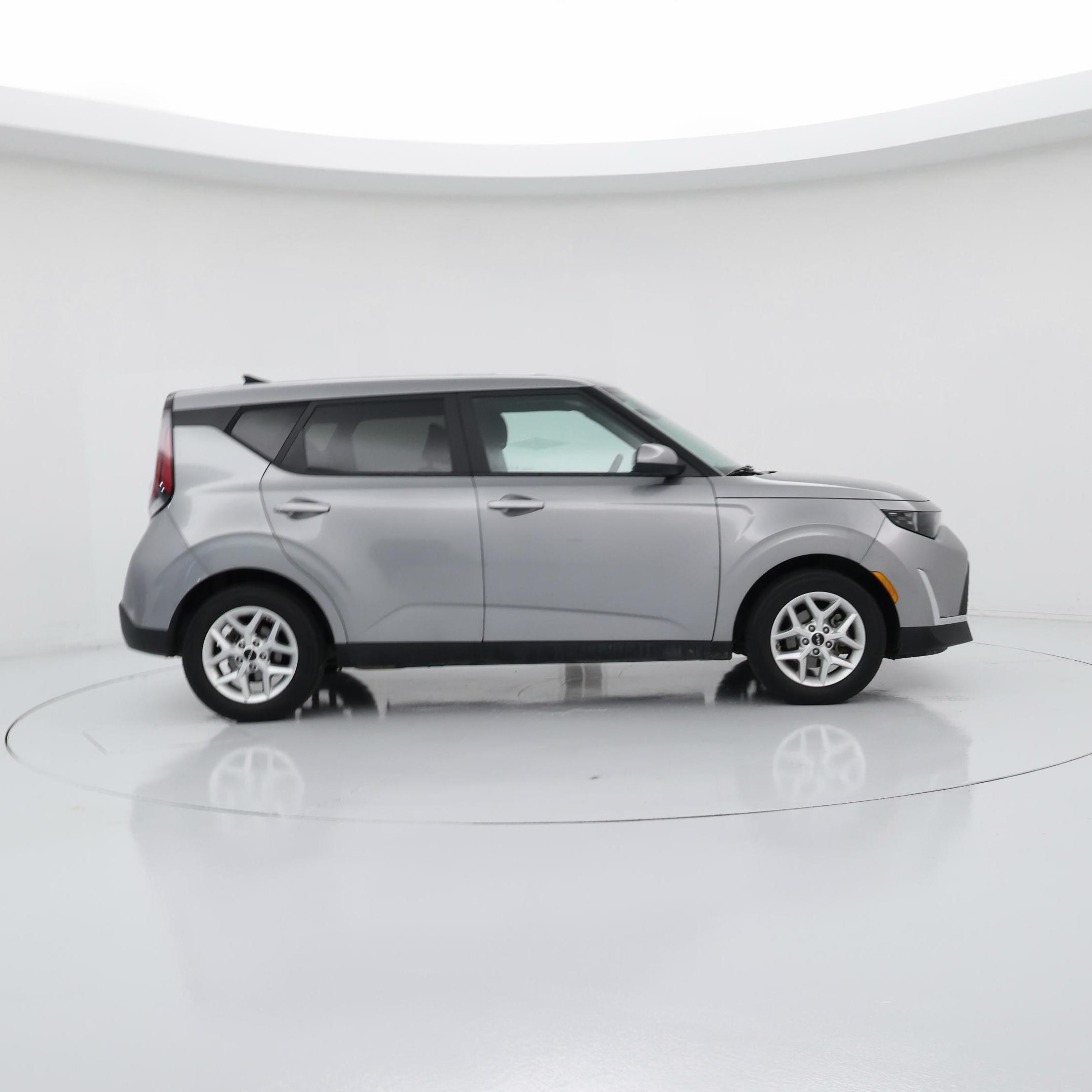 Thumbnail: 2024 Kia Soul - 7