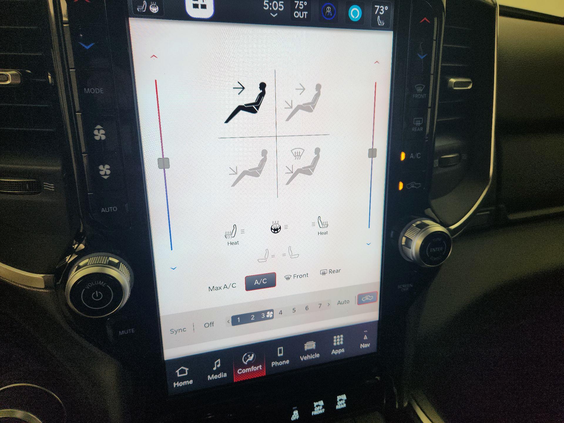 Thumbnail: 2025 RAM 1500 - 15