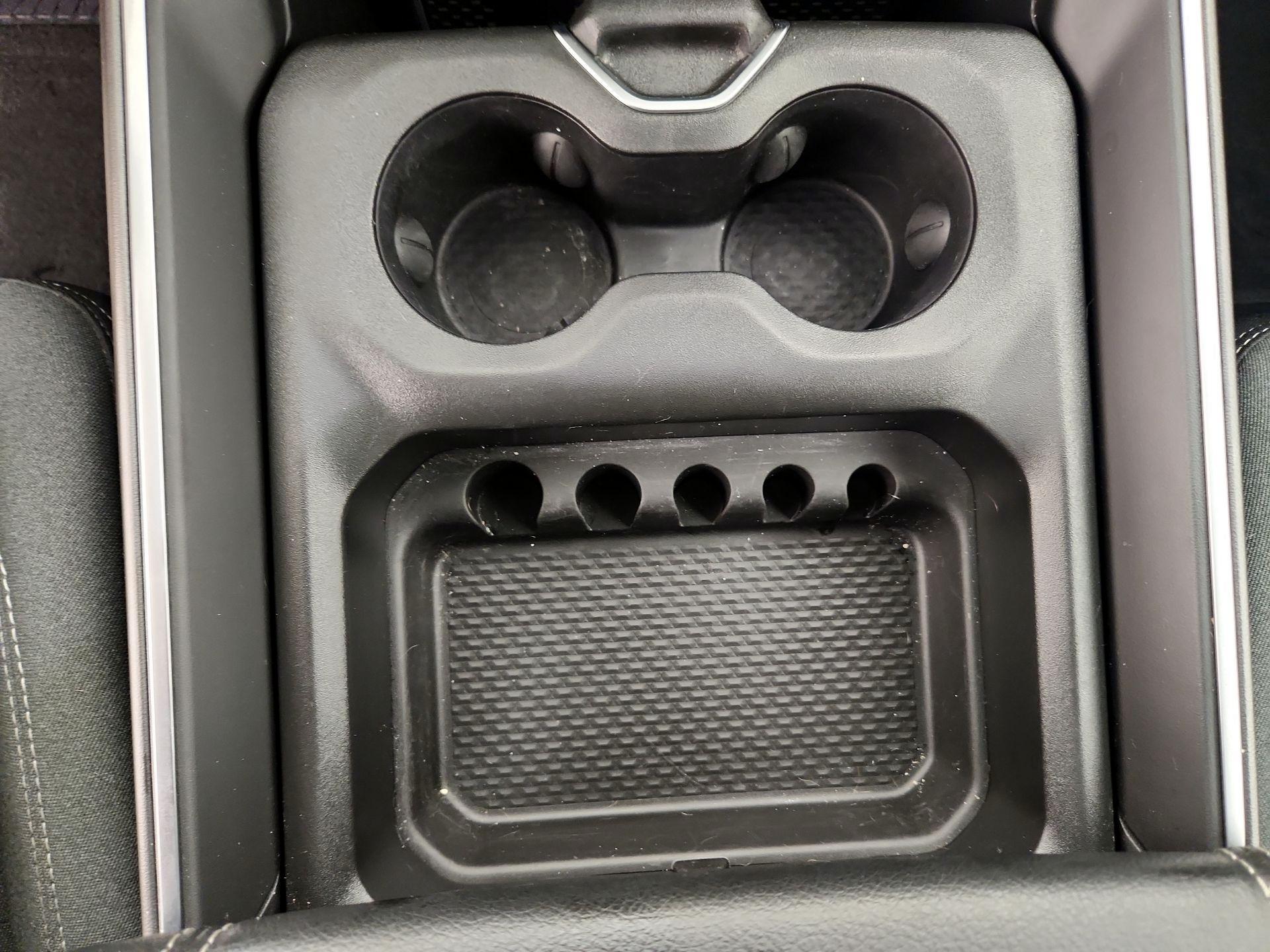 Thumbnail: 2025 RAM 1500 - 16