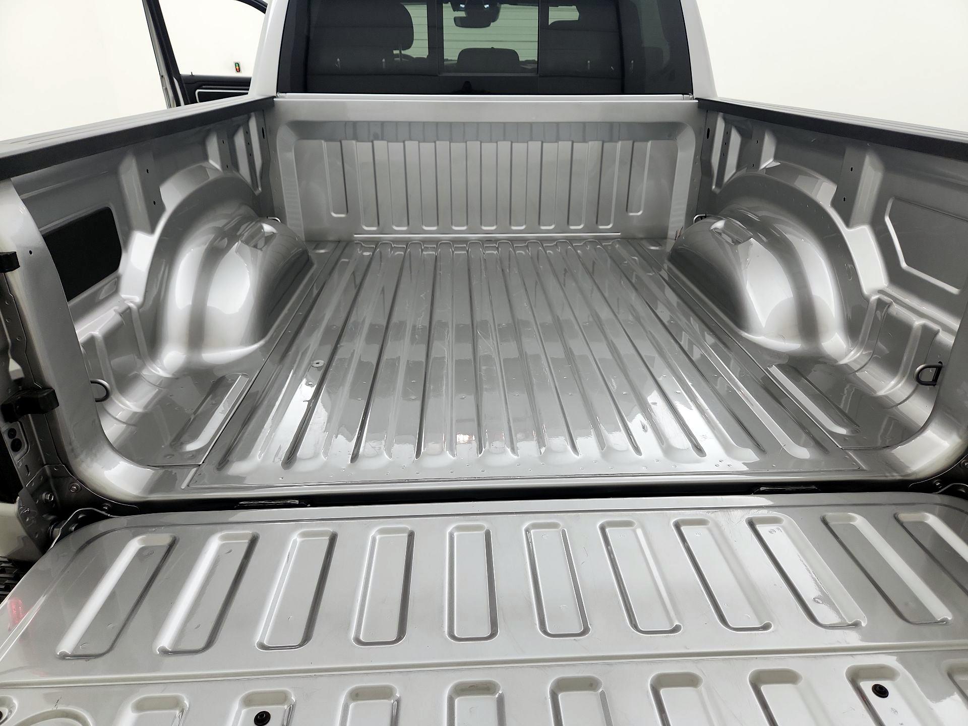 Thumbnail: 2025 RAM 1500 - 19