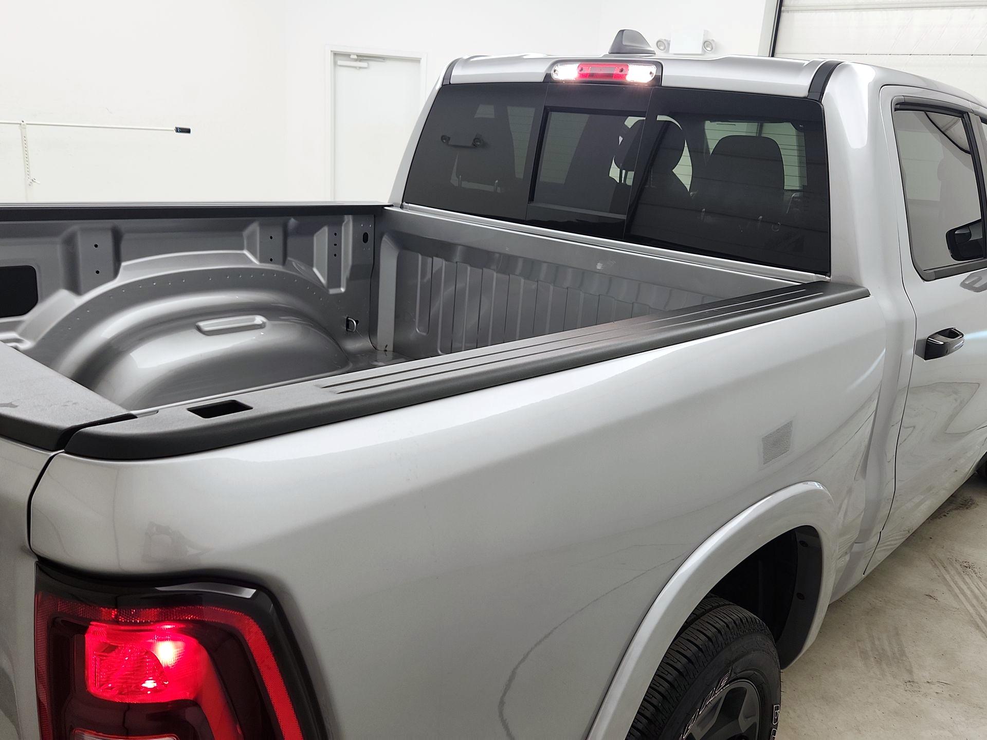 Thumbnail: 2025 RAM 1500 - 5