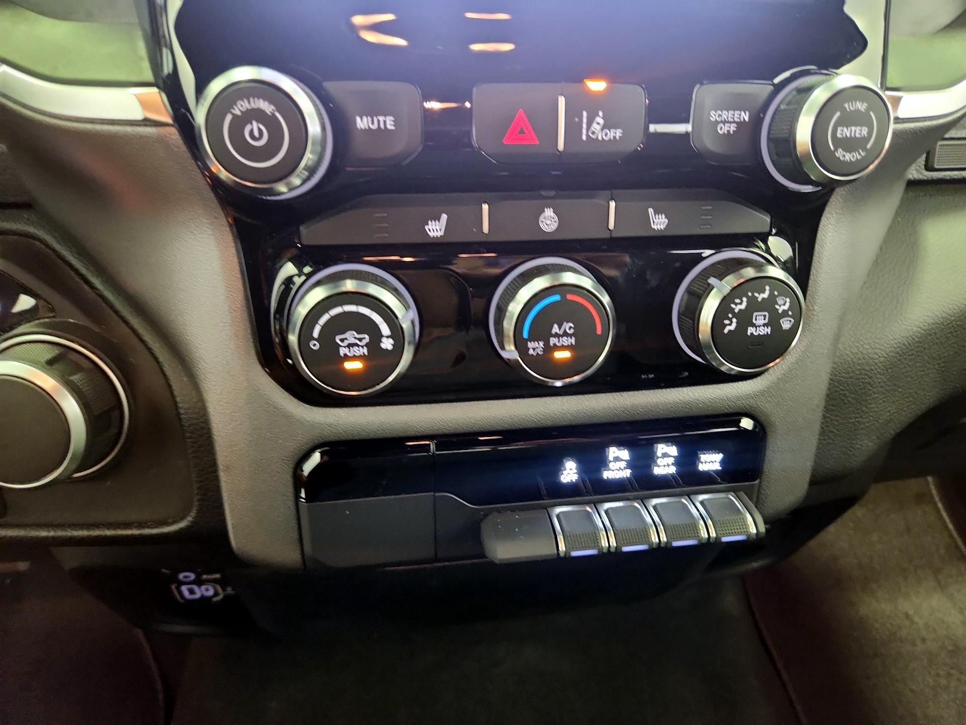 Thumbnail: 2025 RAM 1500 - 16