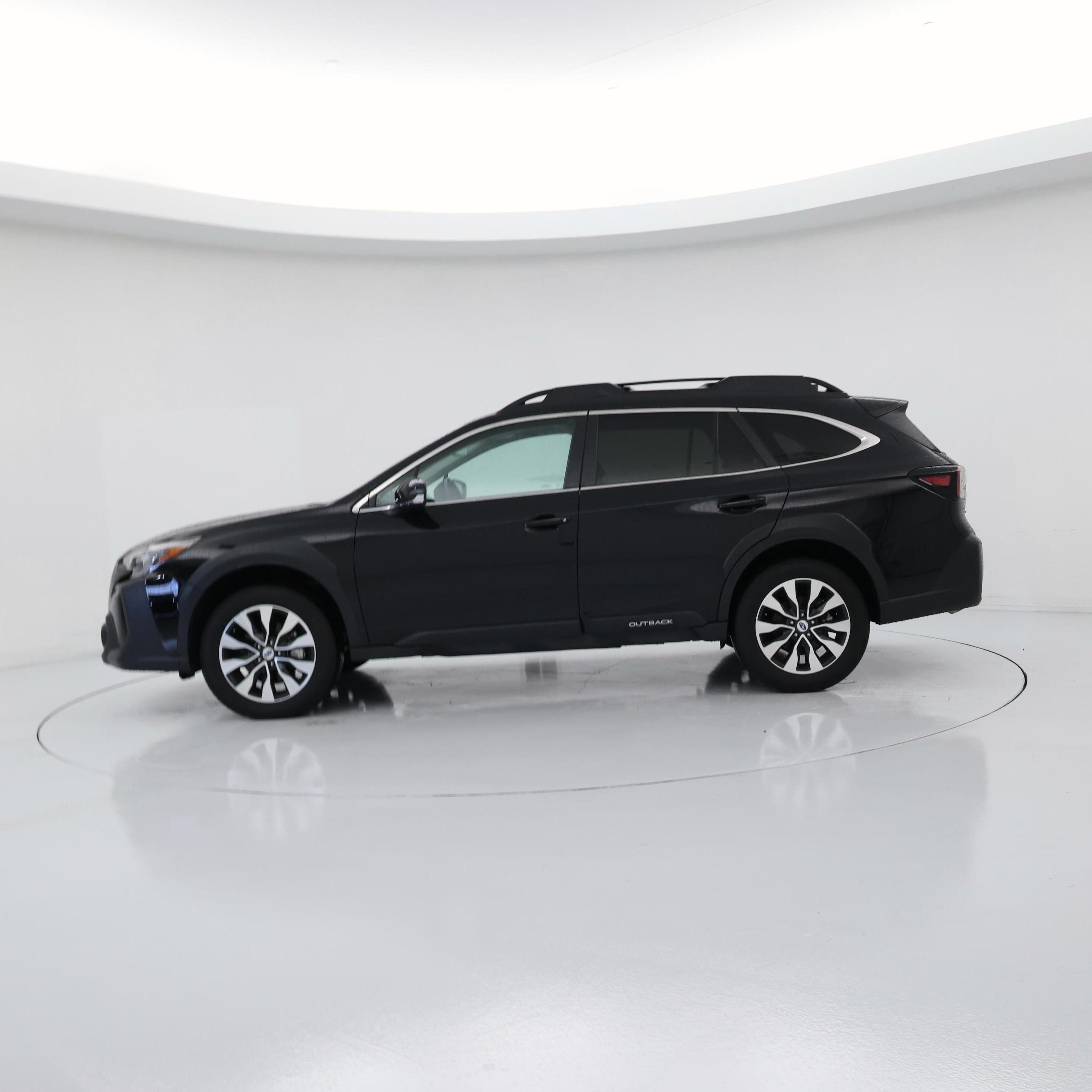 Thumbnail: 2023 Subaru Outback - 3