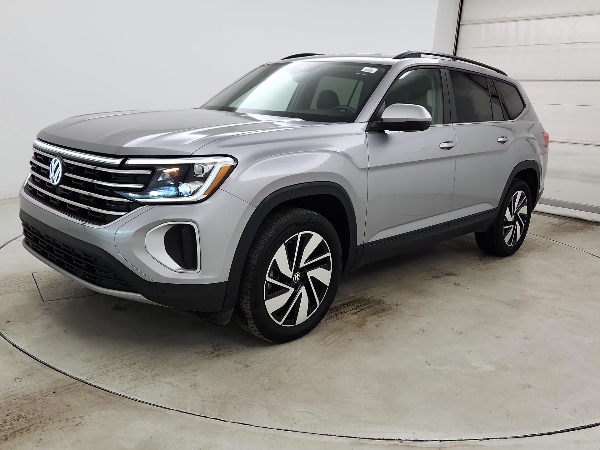 Thumbnail: 2024 Volkswagen Atlas - 3