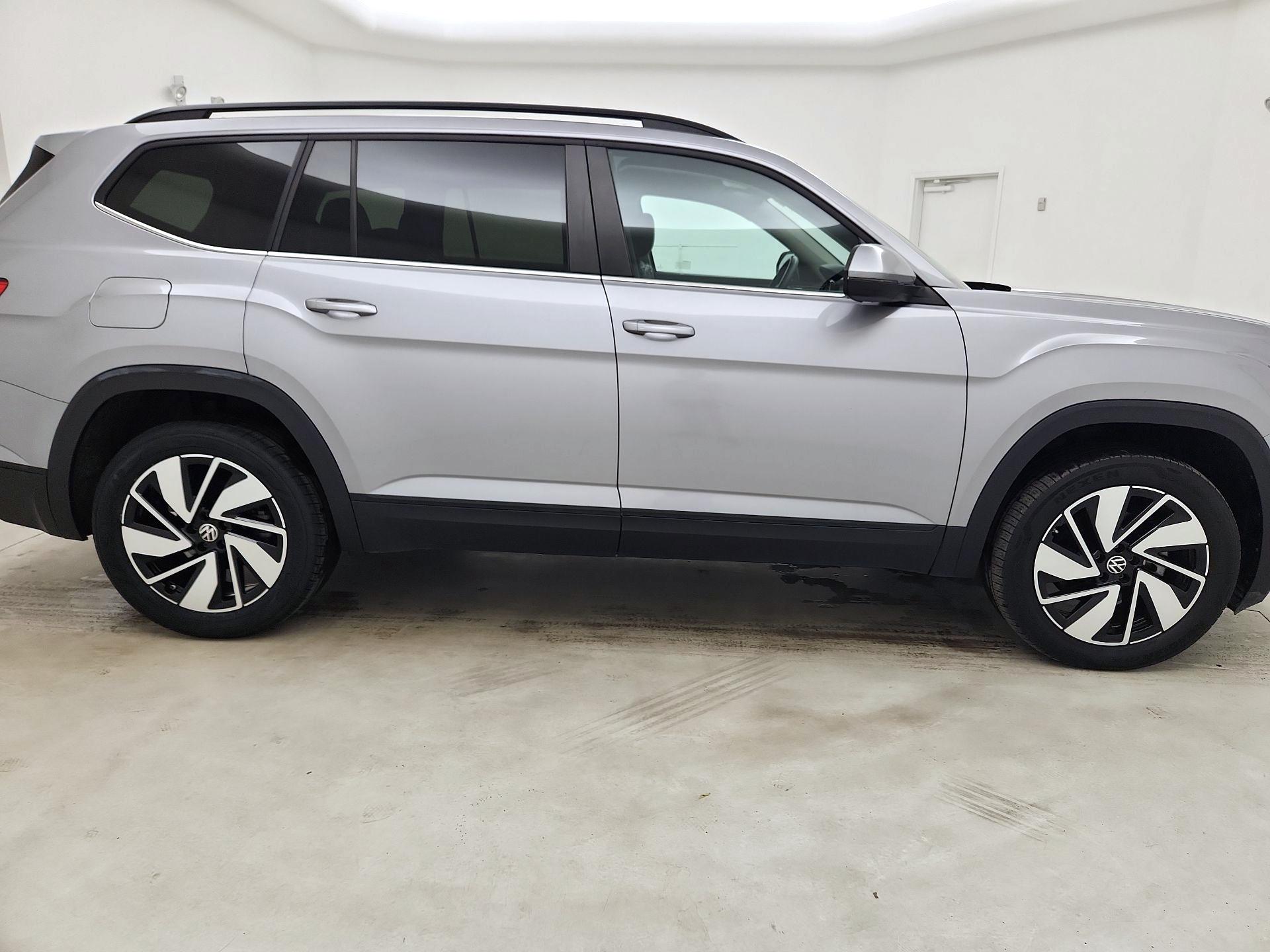 Thumbnail: 2024 Volkswagen Atlas - 4