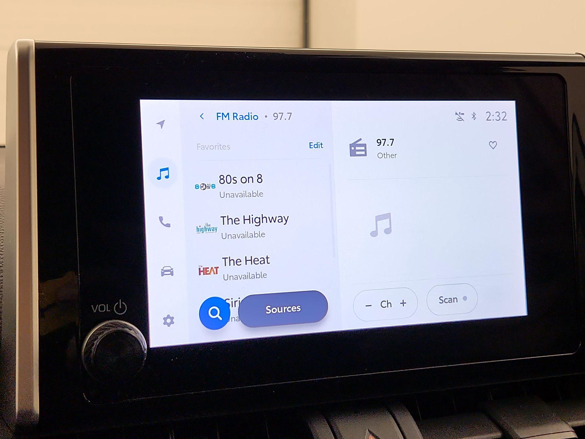 Thumbnail: 2023 Toyota RAV4 - 13