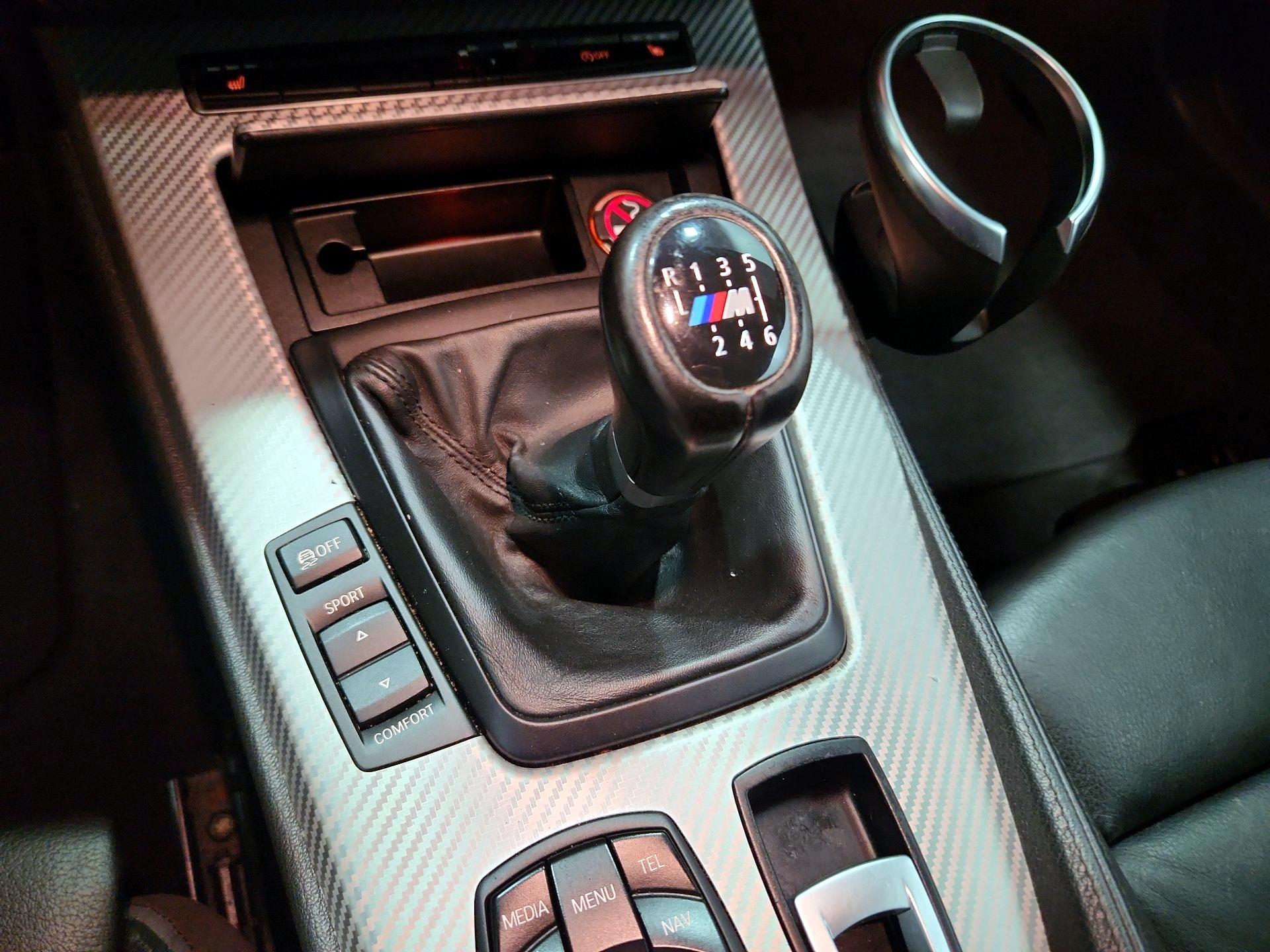 Thumbnail: 2014 BMW Z4 - 16