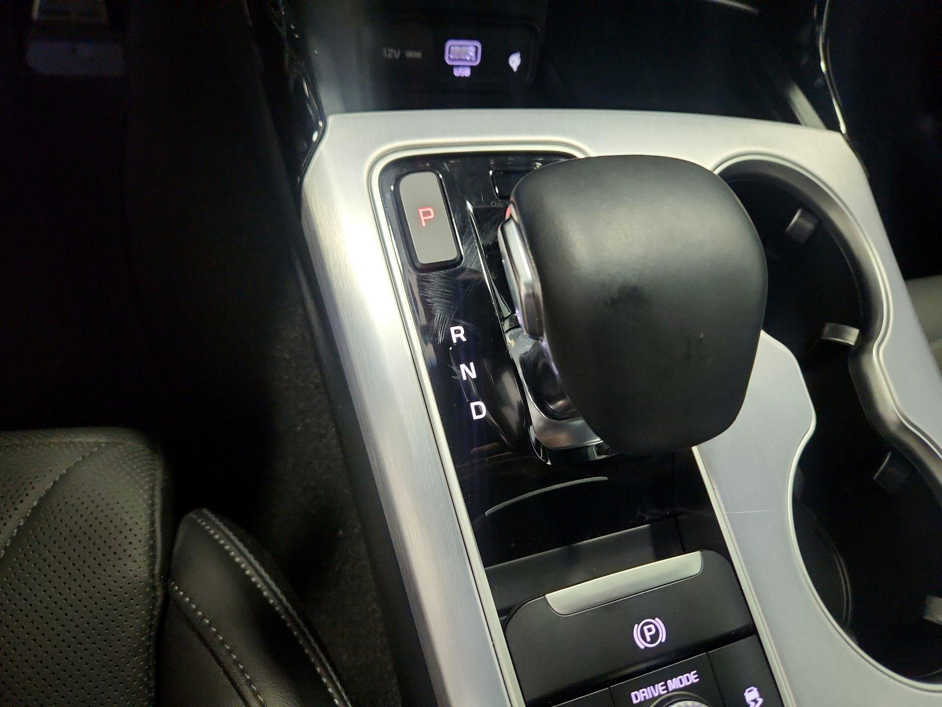 Thumbnail: 2023 Kia Stinger - 17