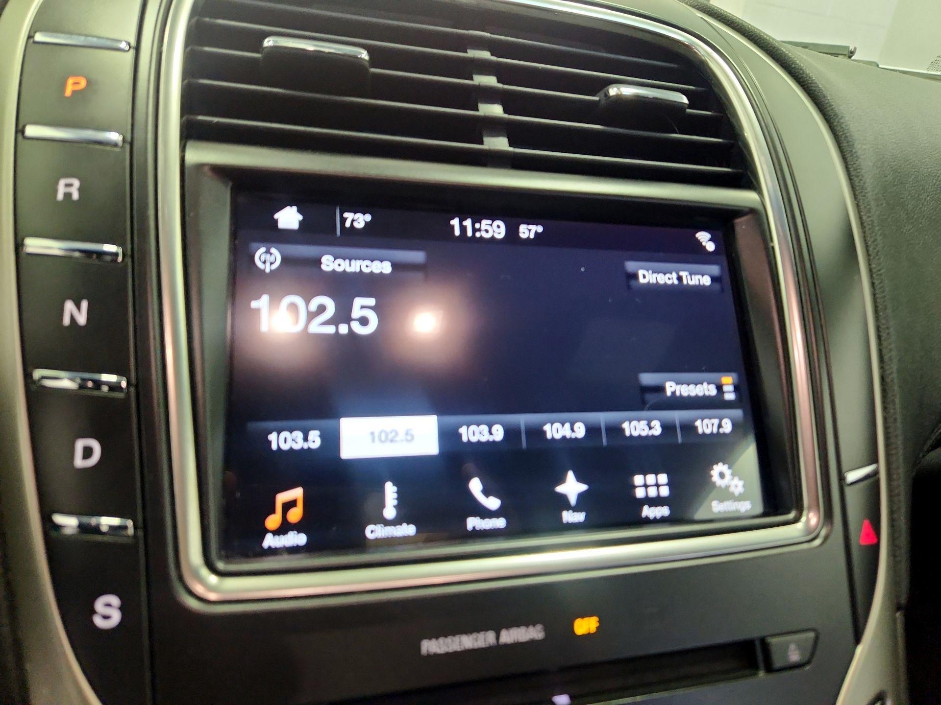 Thumbnail: 2016 Lincoln MKX - 15