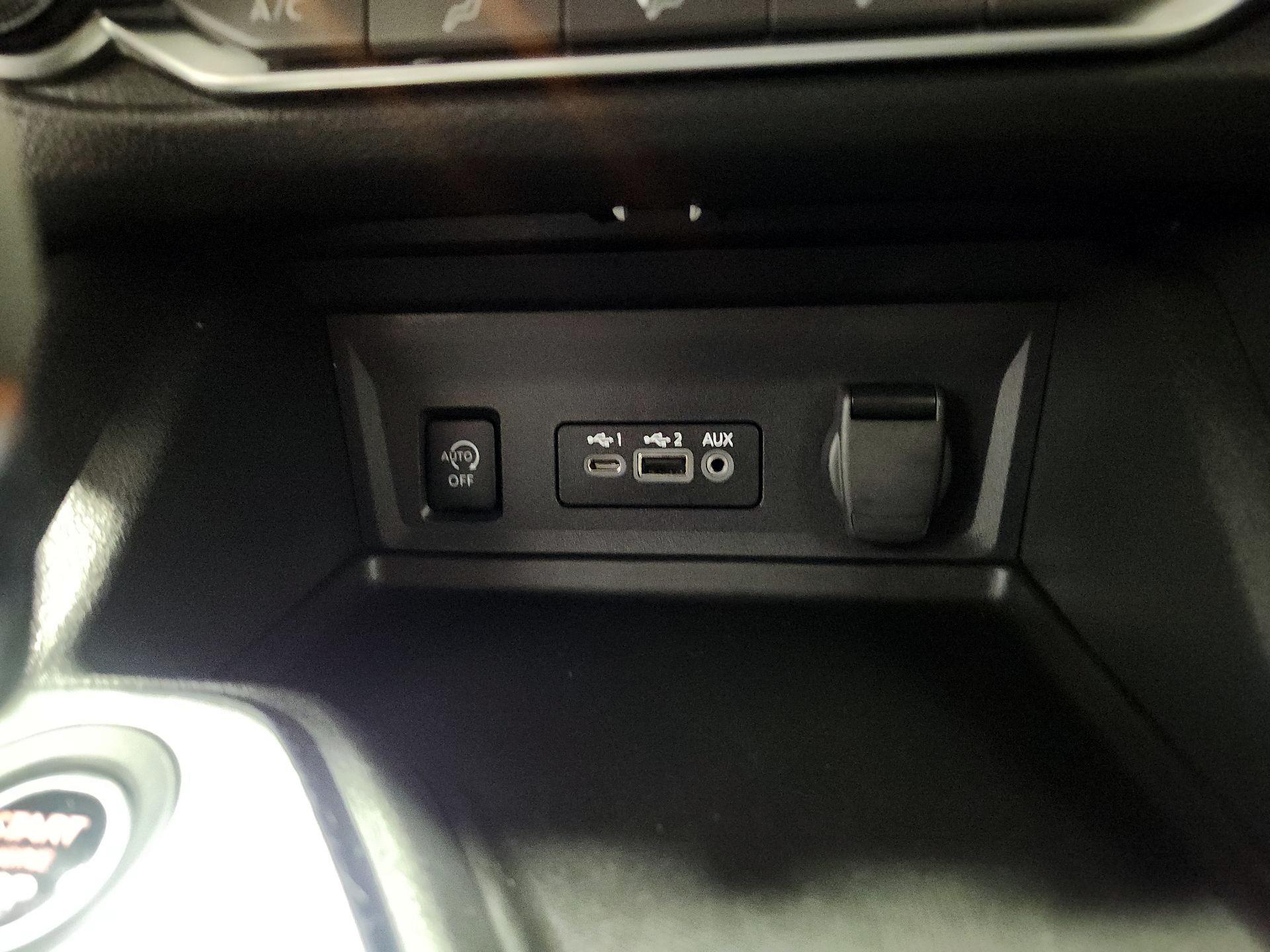 Thumbnail: 2024 Nissan Sentra - 18