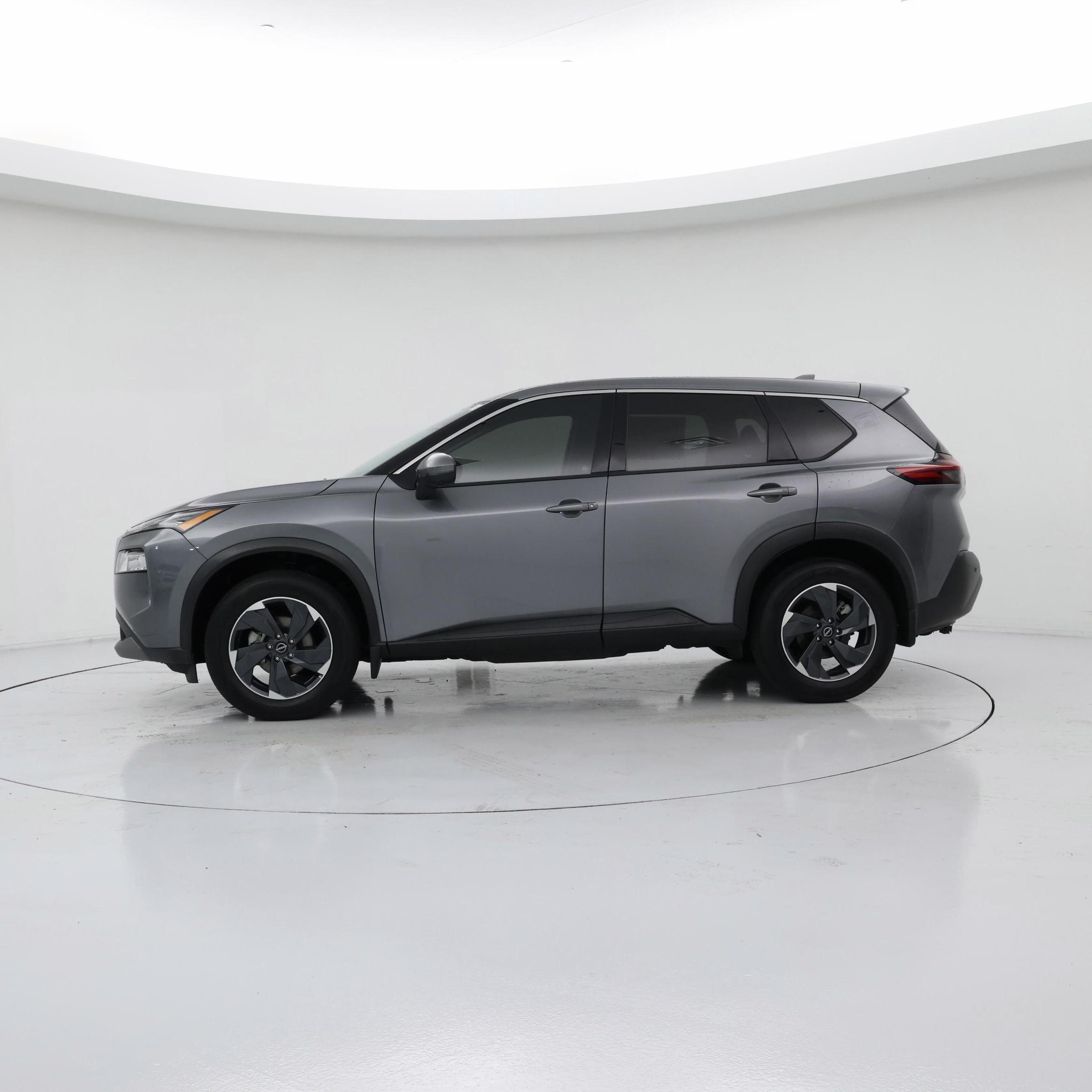 Thumbnail: 2021 Nissan Rogue - 3