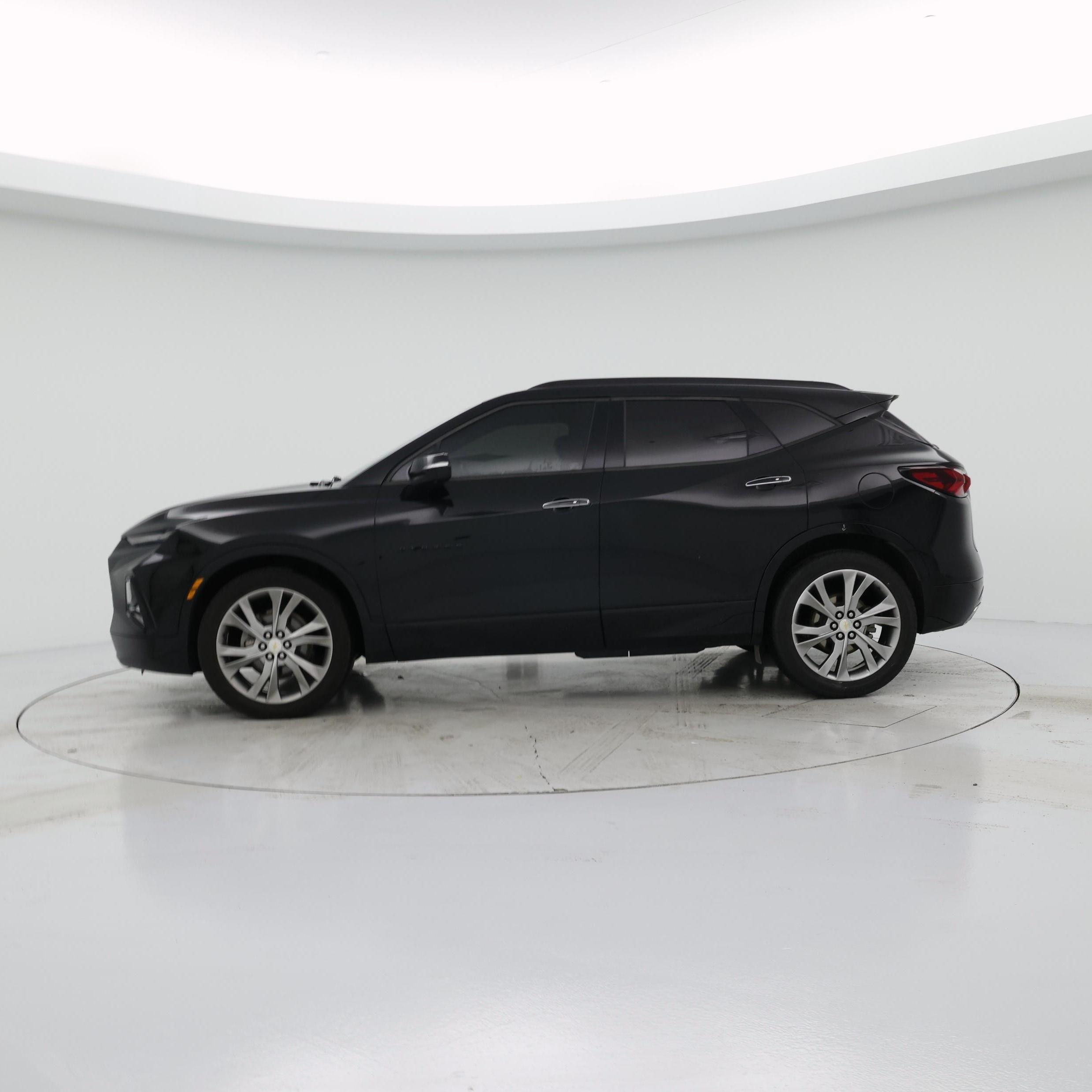 Thumbnail: 2020 Chevrolet Blazer - 3