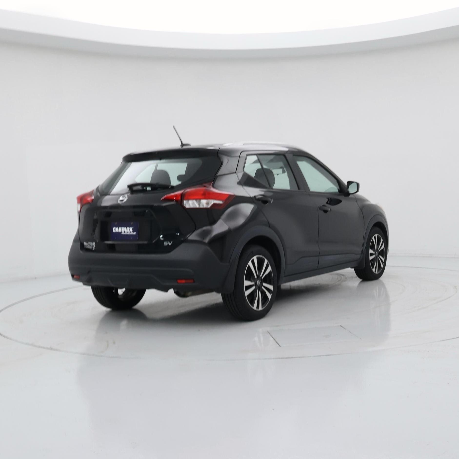 Thumbnail: 2018 Nissan Kicks - 8
