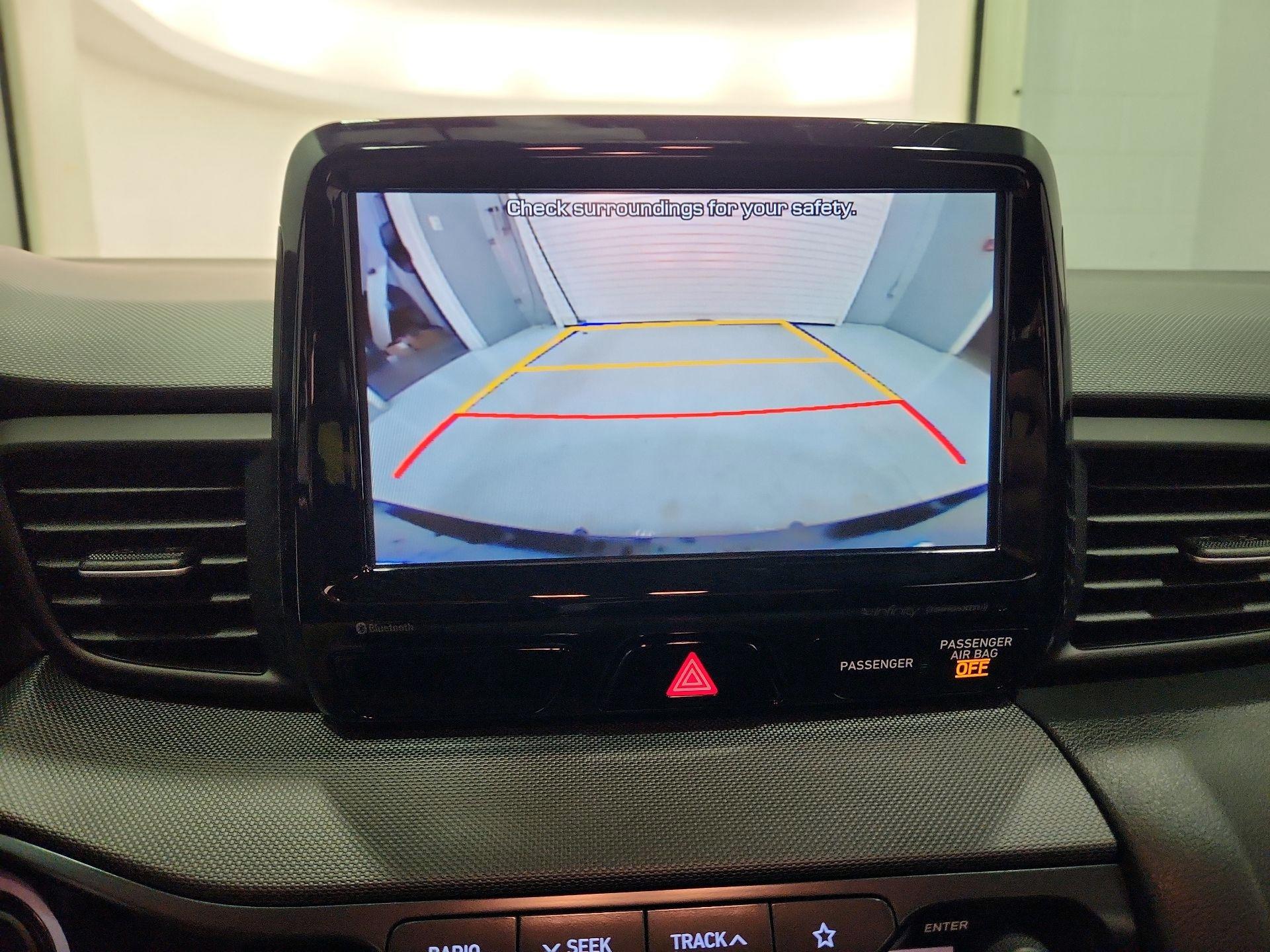 Thumbnail: 2020 Hyundai Veloster - 14