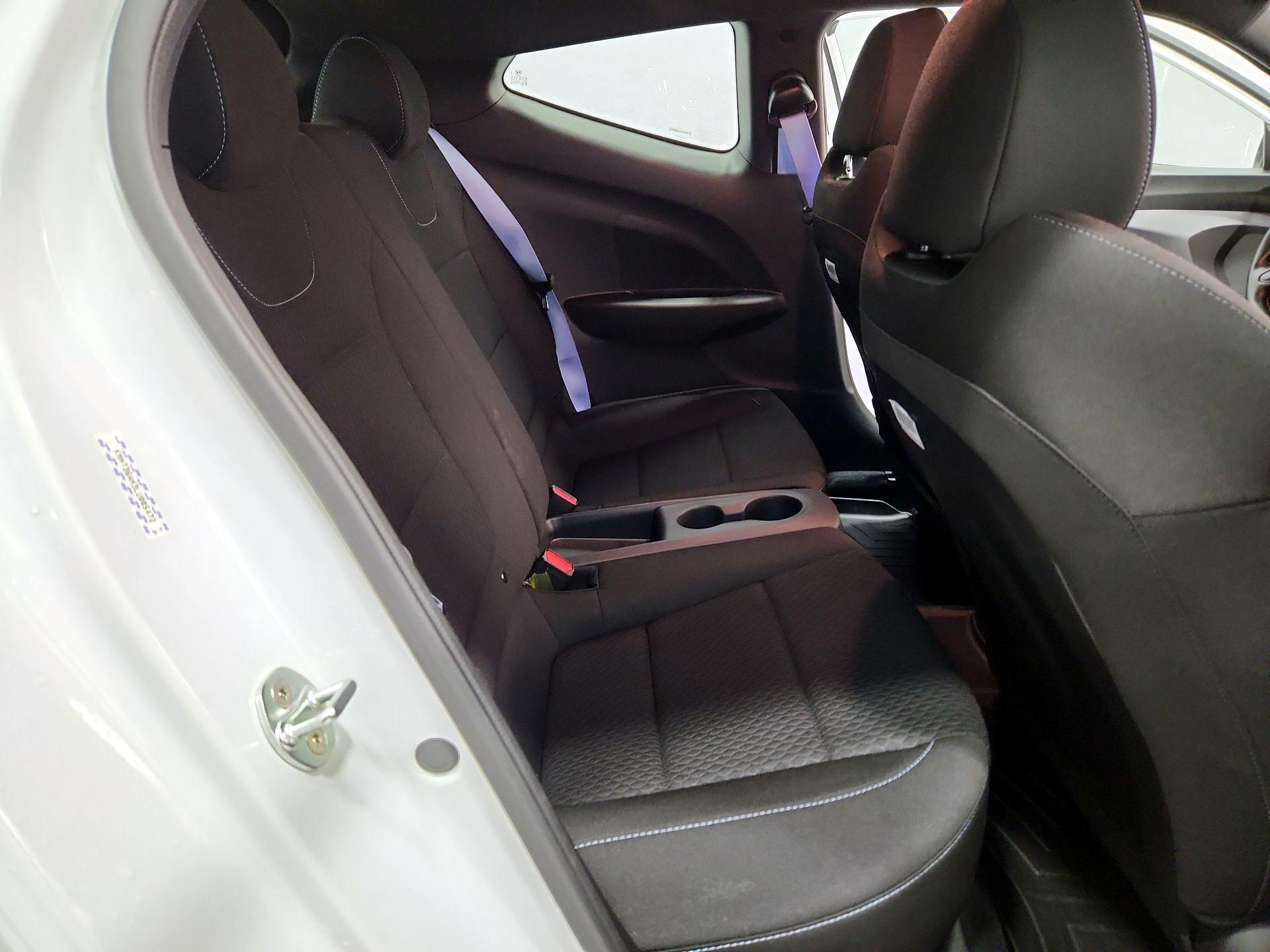 Thumbnail: 2020 Hyundai Veloster - 19