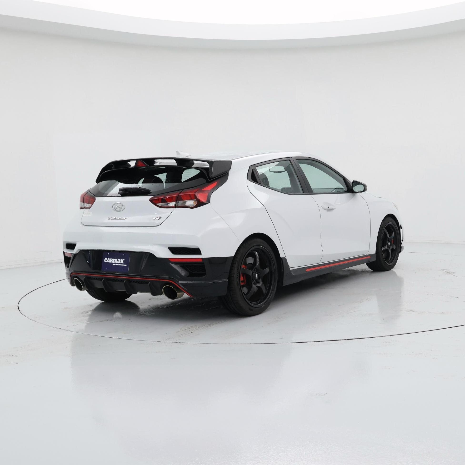 Thumbnail: 2020 Hyundai Veloster - 8