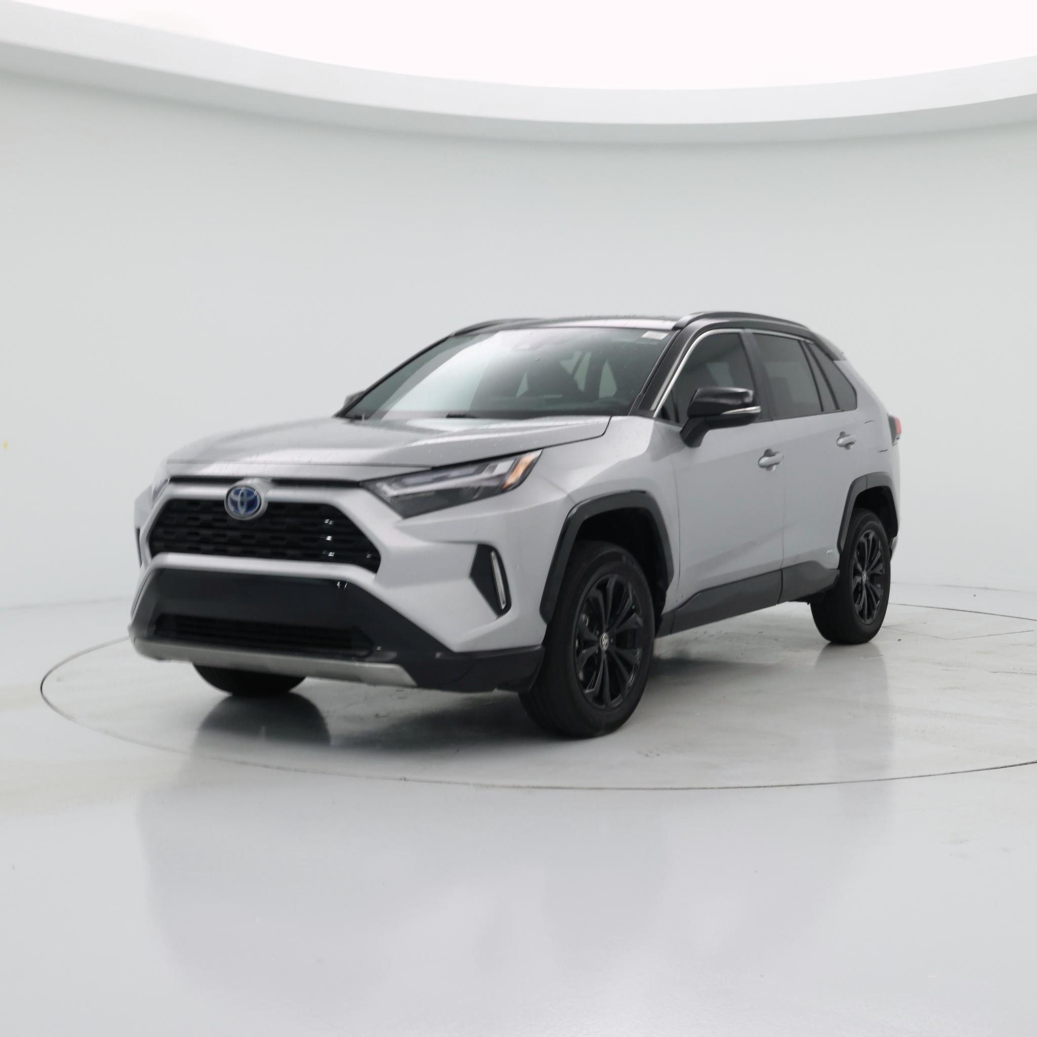 Thumbnail: 2022 Toyota RAV4 - 4