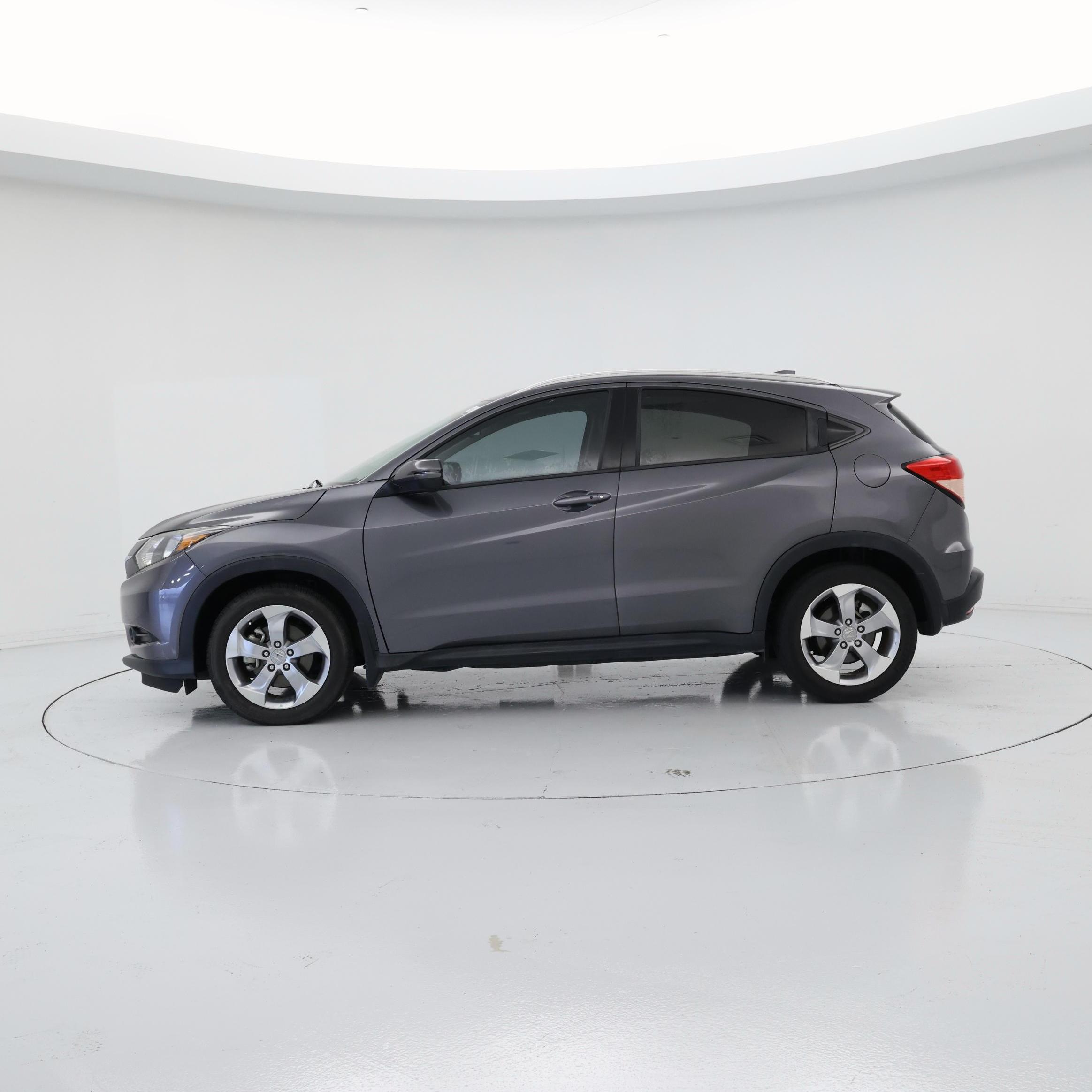 Thumbnail: 2017 Honda HR-V - 3