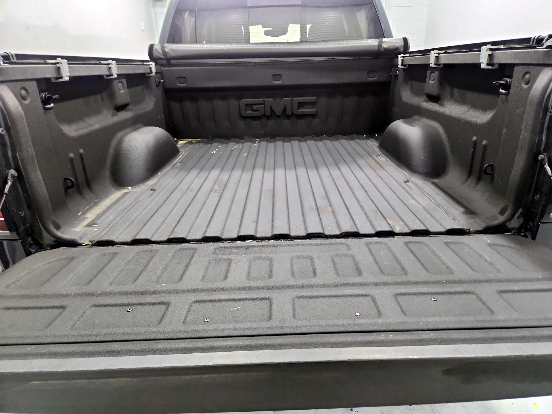 Thumbnail: 2017 GMC Sierra 1500 - 18