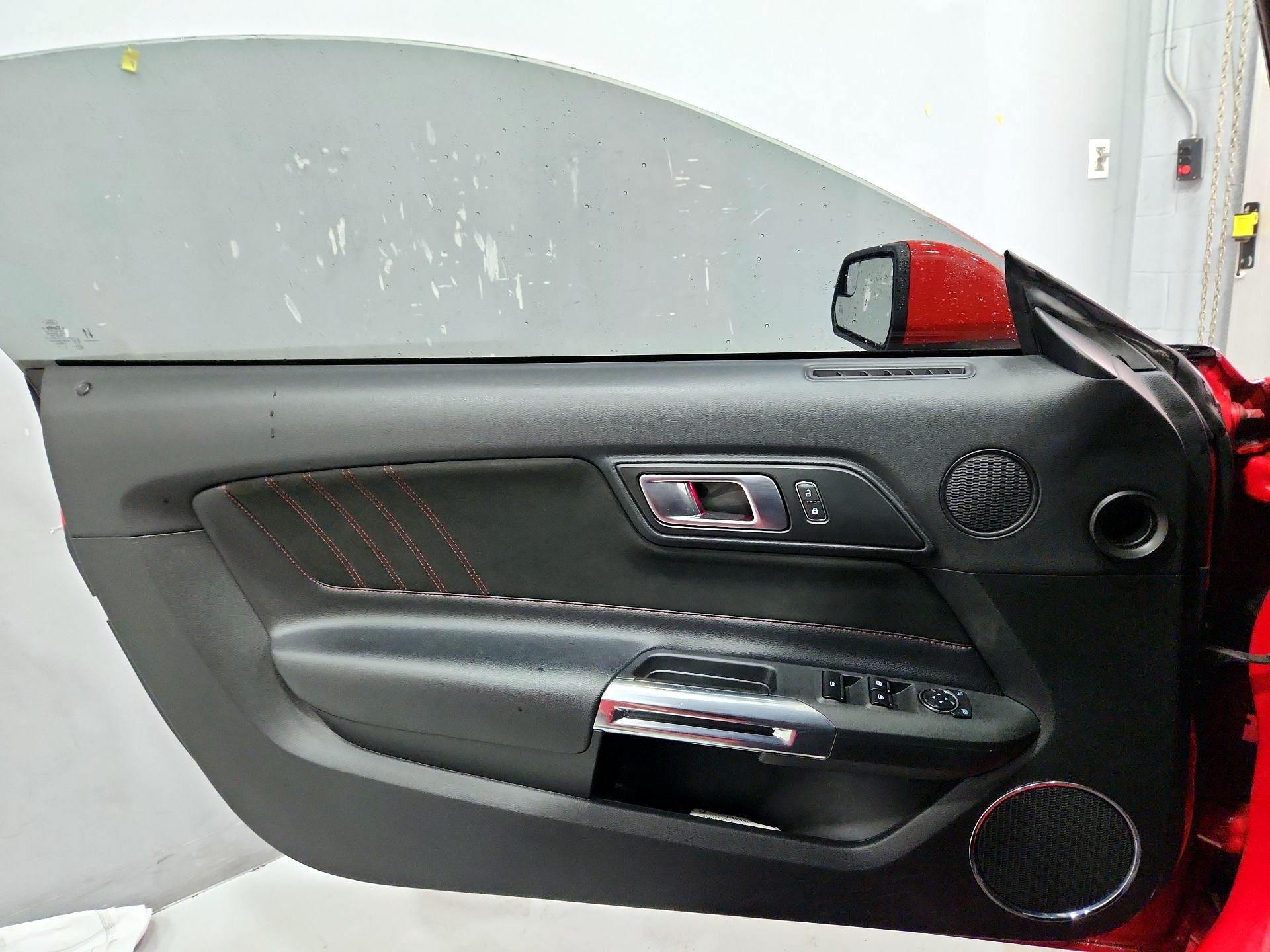 Thumbnail: 2020 Ford Mustang - 12