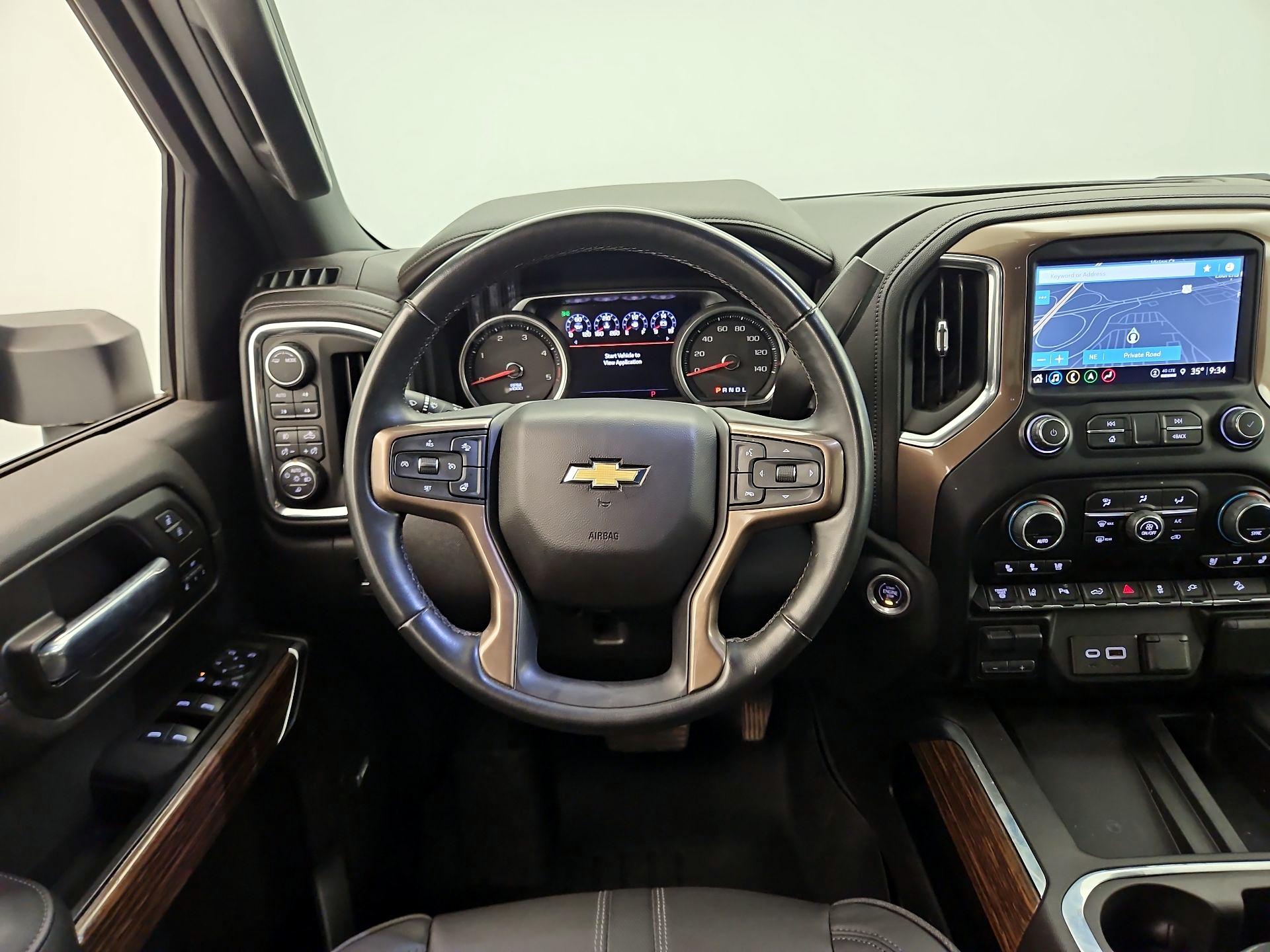 Thumbnail: 2023 Chevrolet Silverado 3500 - 10