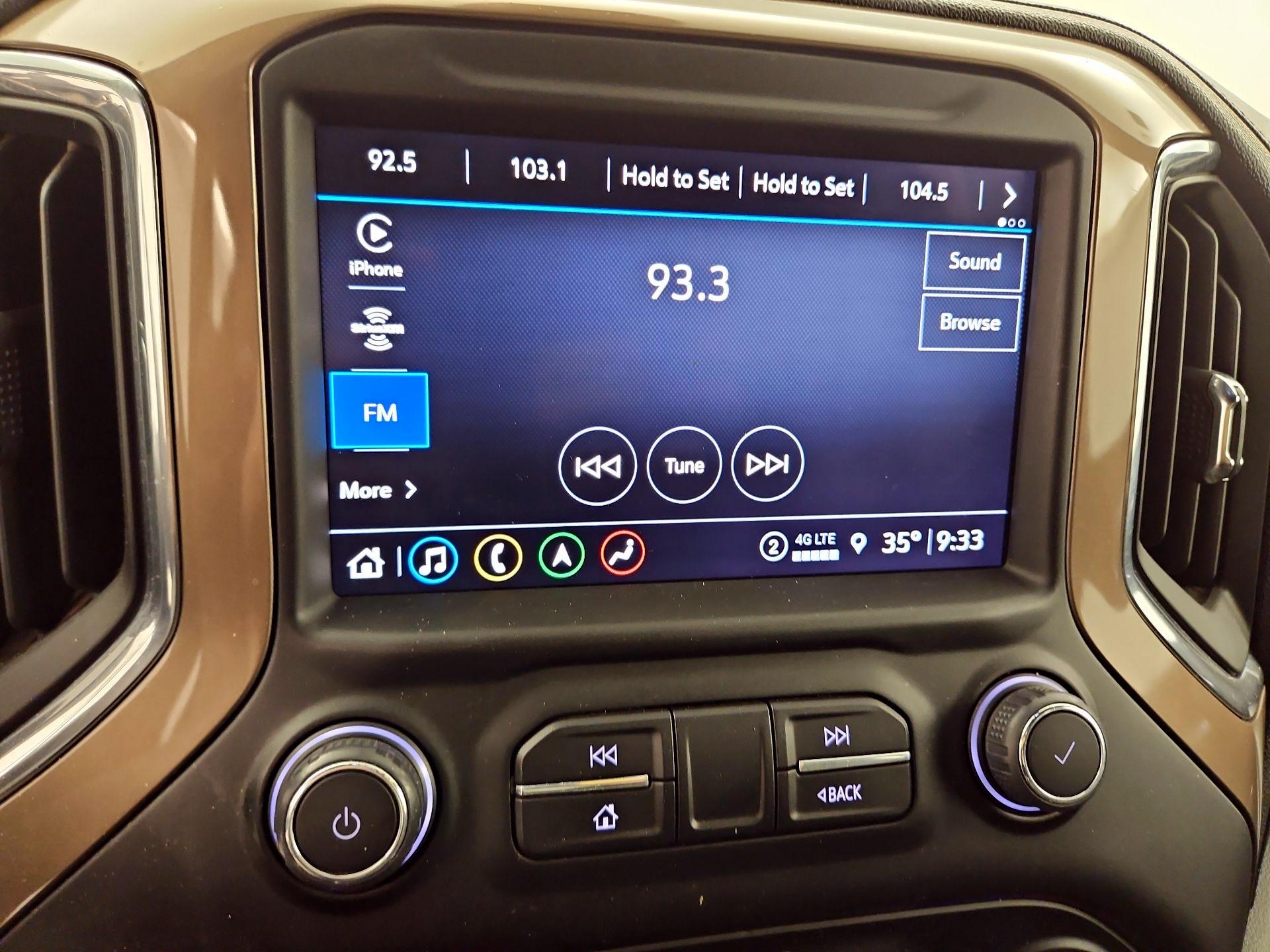 Thumbnail: 2023 Chevrolet Silverado 3500 - 16