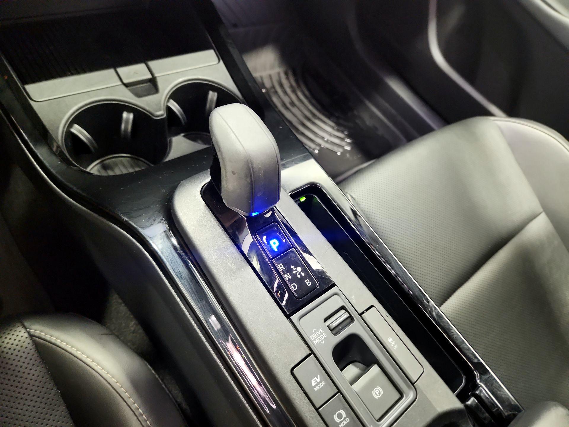 Thumbnail: 2023 Toyota Prius - 17