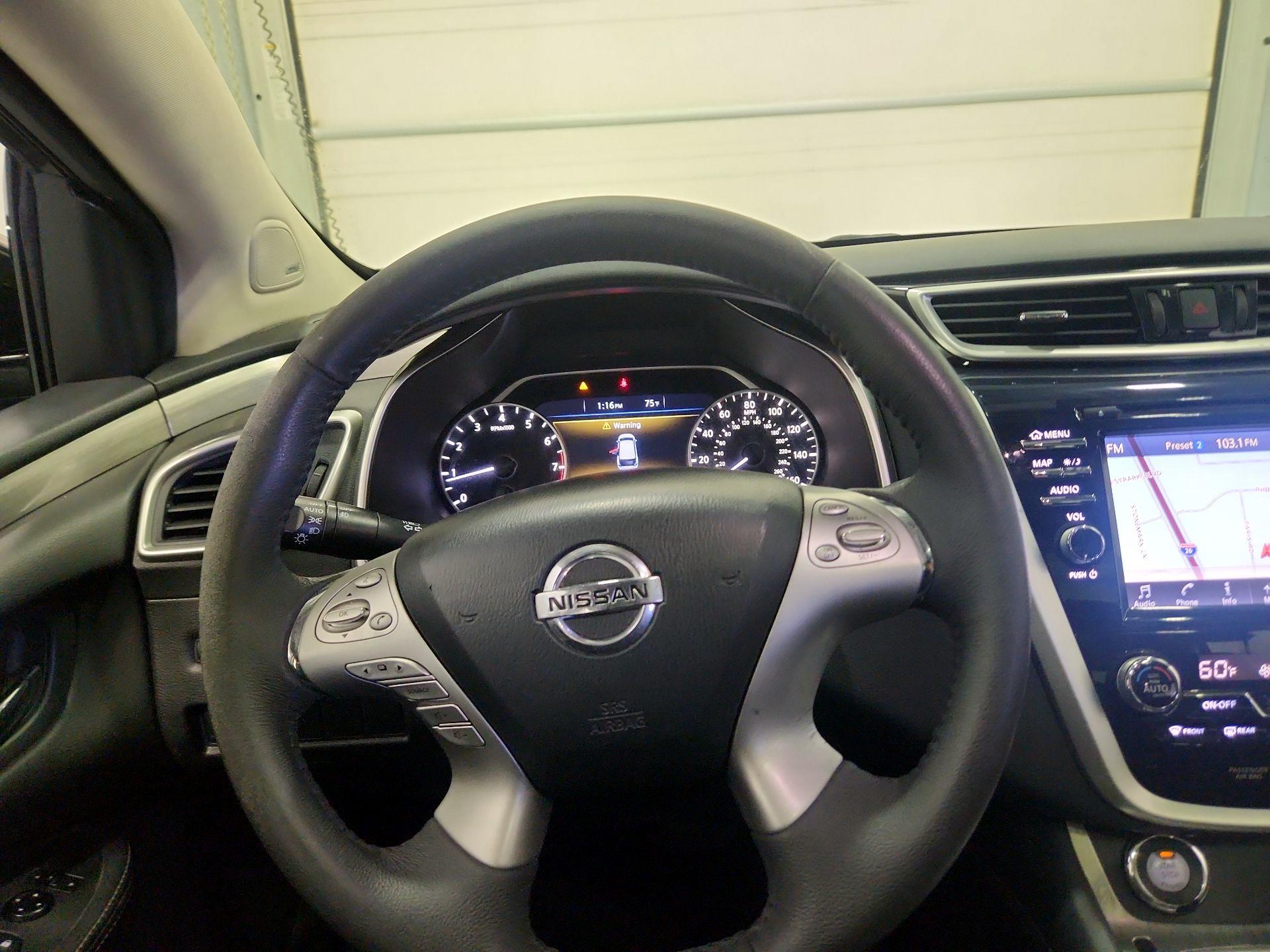 Thumbnail: 2015 Nissan Murano - 10