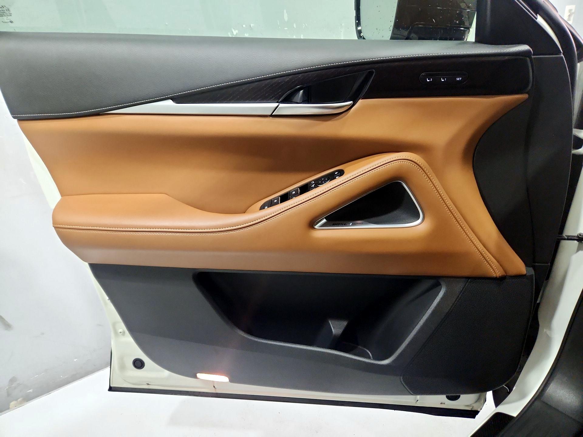 Thumbnail: 2023 INFINITI QX60 - 12