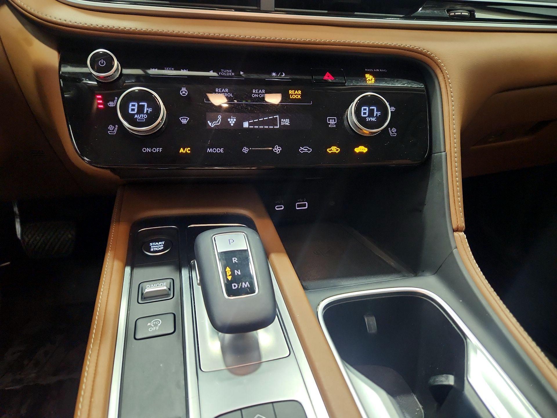 Thumbnail: 2023 INFINITI QX60 - 17