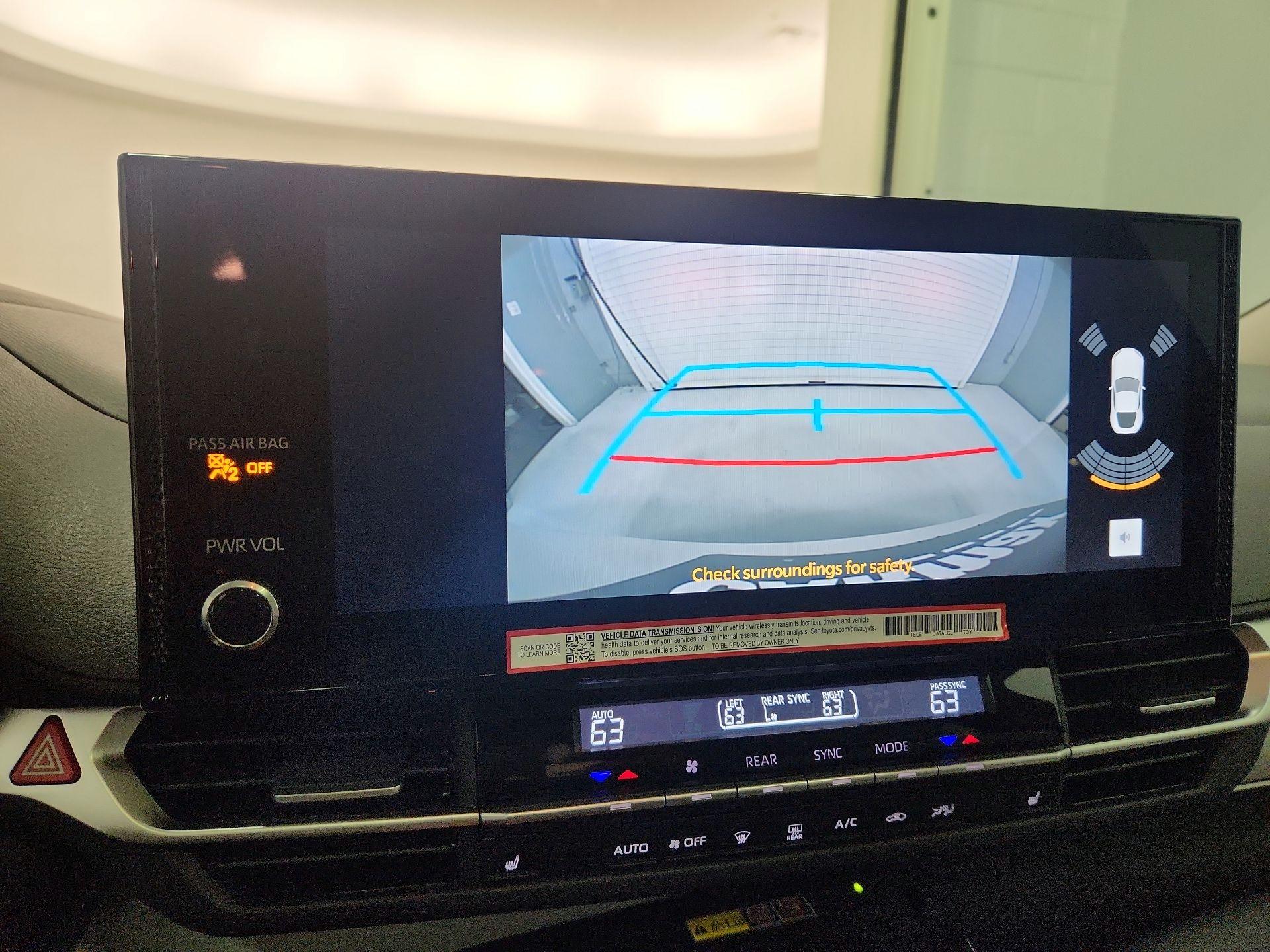 Thumbnail: 2025 Toyota Sienna - 15