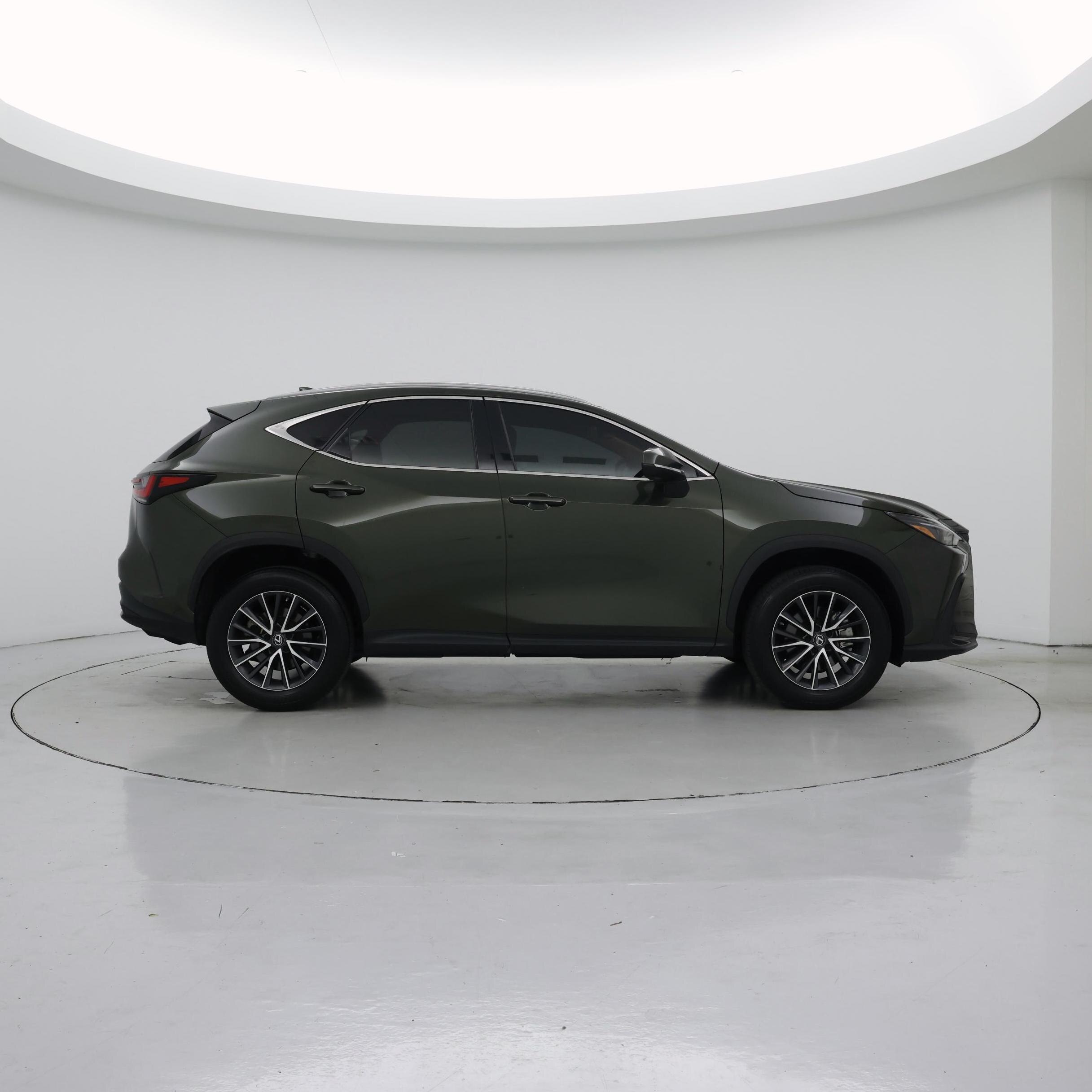 Thumbnail: 2023 Lexus NX - 7