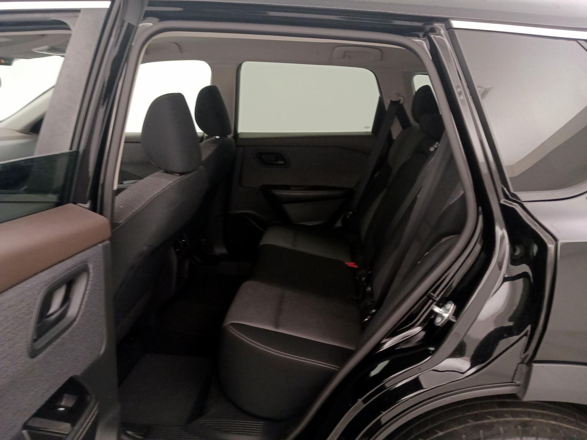 Thumbnail: 2021 Nissan Rogue - 19